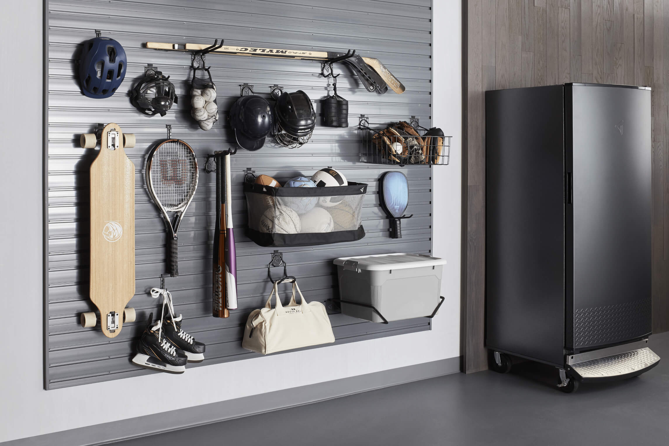 11 Garage Man Cave Ideas | Gladiator
