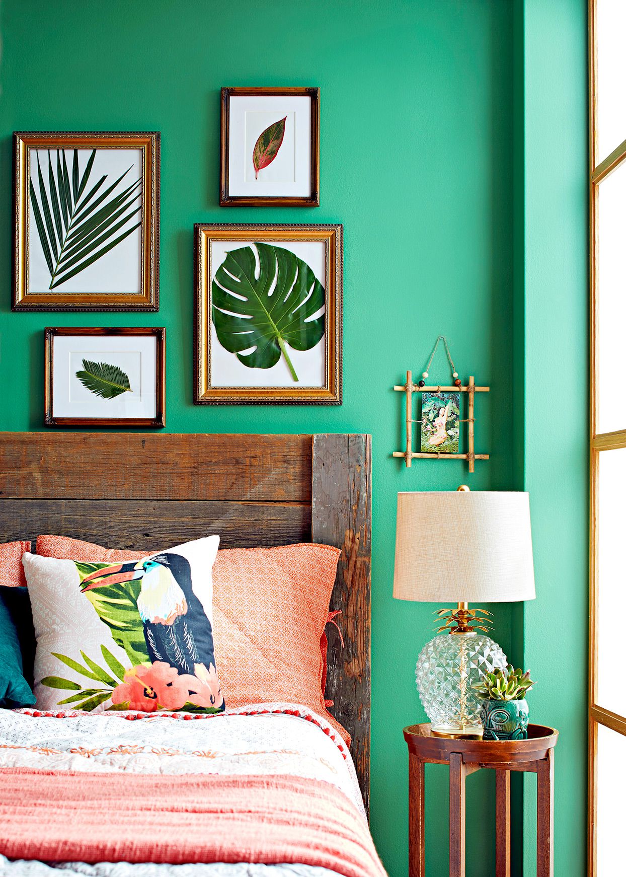14 DIY One-Weekend Projects for Colorful Bedroom Furniture and Decor