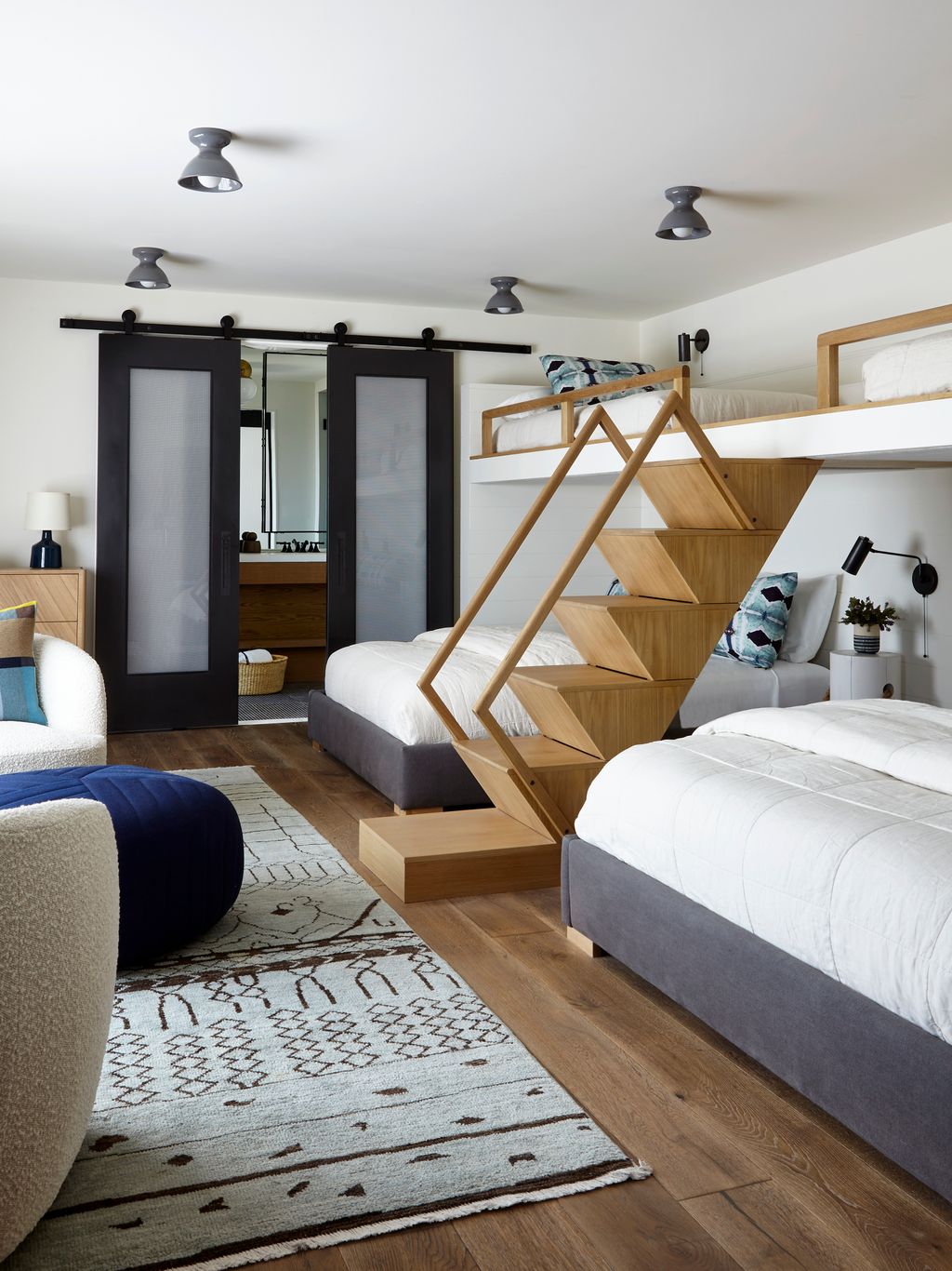 17 Loft Bed Ideas to Maximize Every Inch of Your Room | Architectural Digest