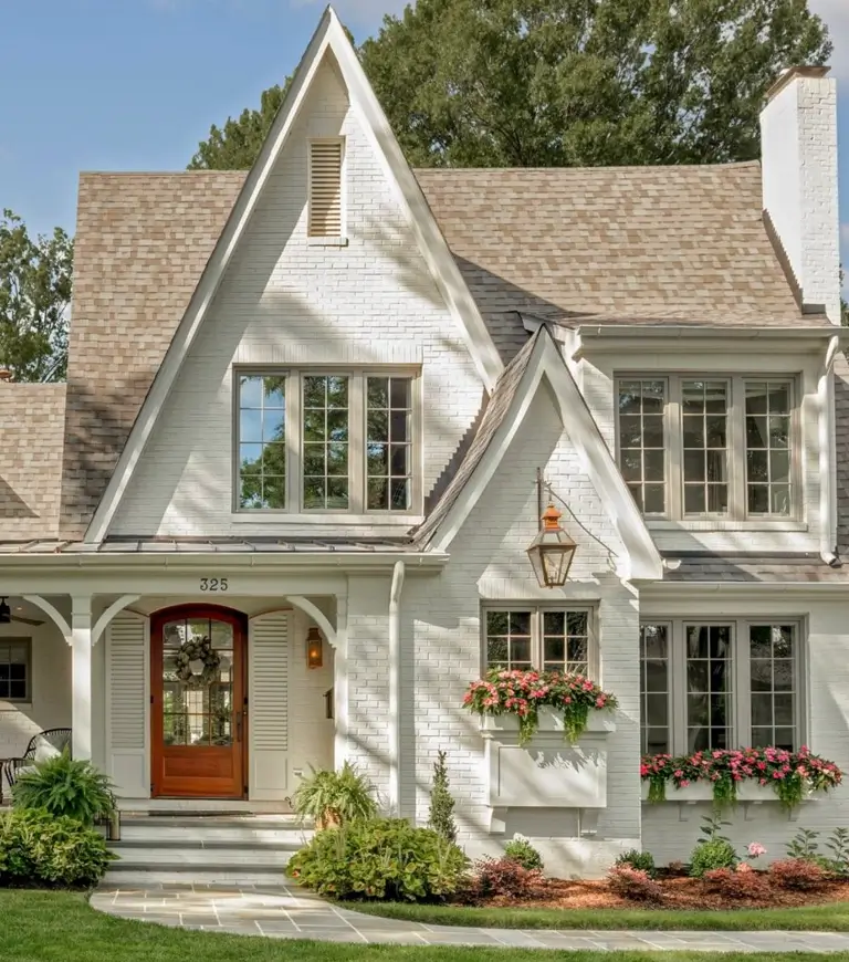 24 Cottage Exterior Ideas for Charming Curb Appeal - Homeg