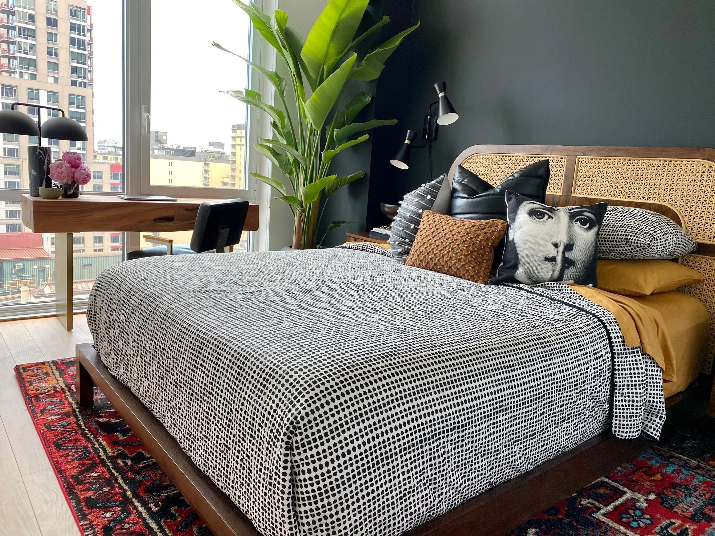 27 Best Bedroom Decorating Ideas for Women