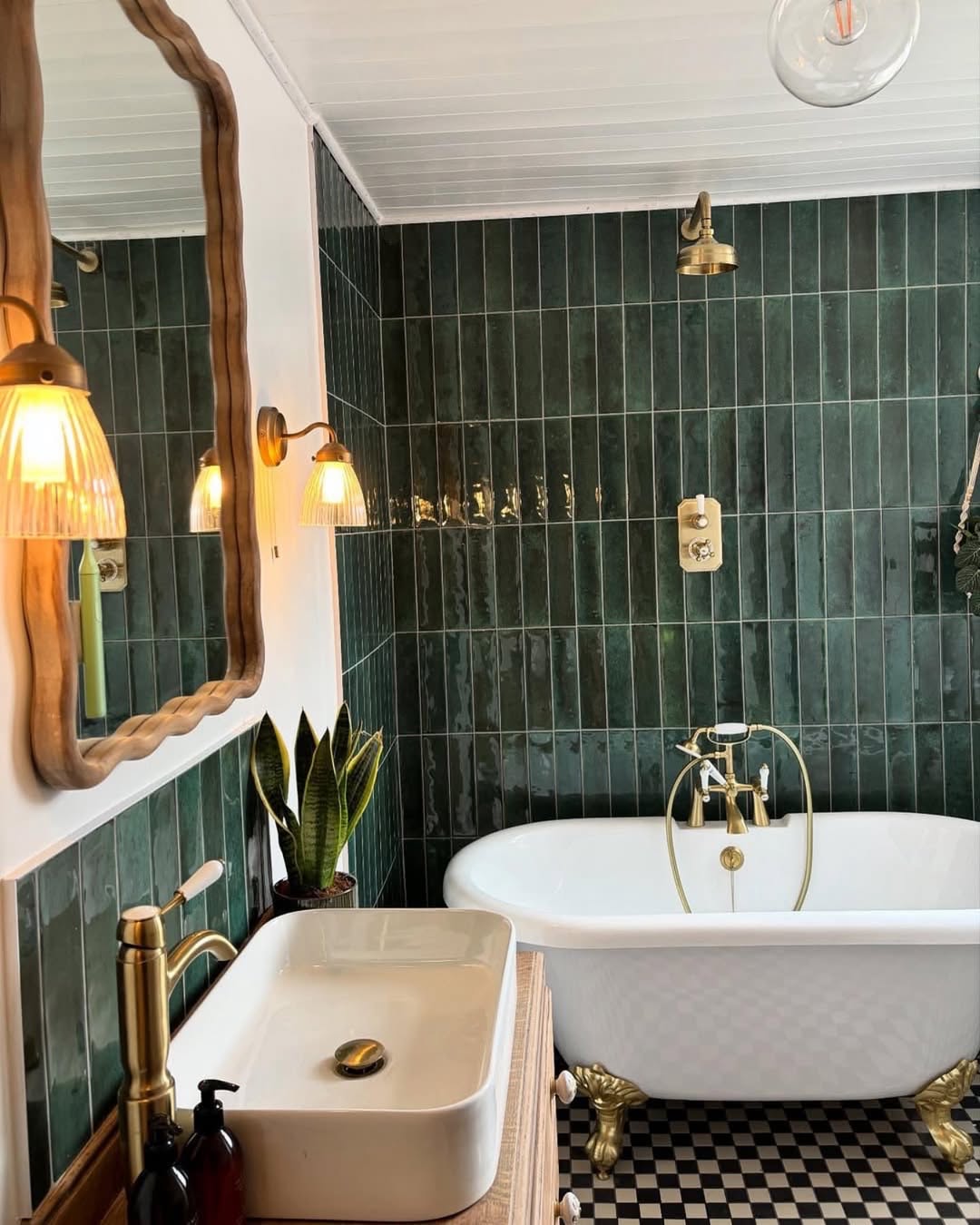 28 Bathroom Tub Ideas for 2026 The Styles Designers Pick First When The Budget Is Not The Problem