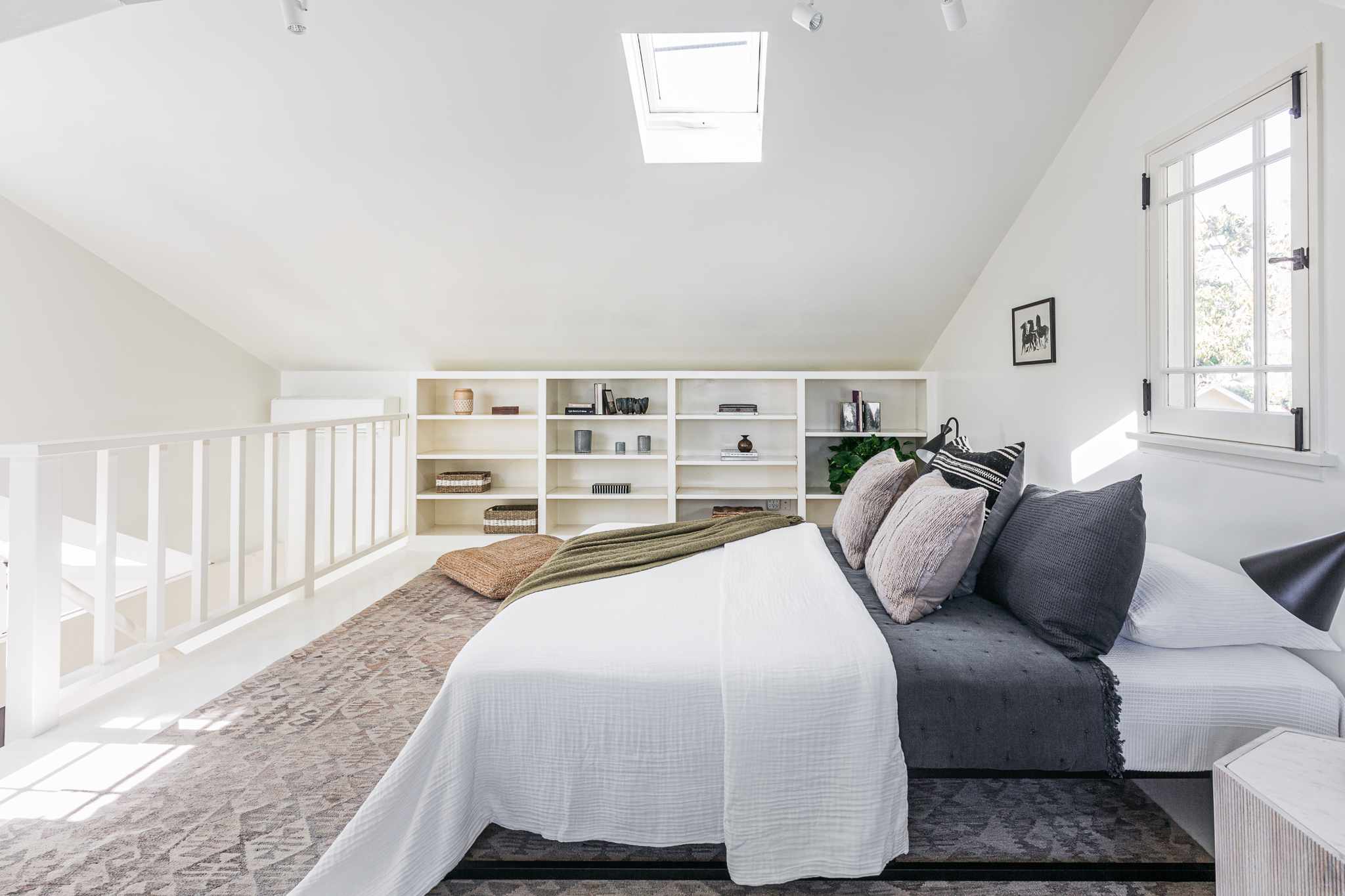 28 Loft-Style Bedroom Ideas to Elevate and Maximize Your Space