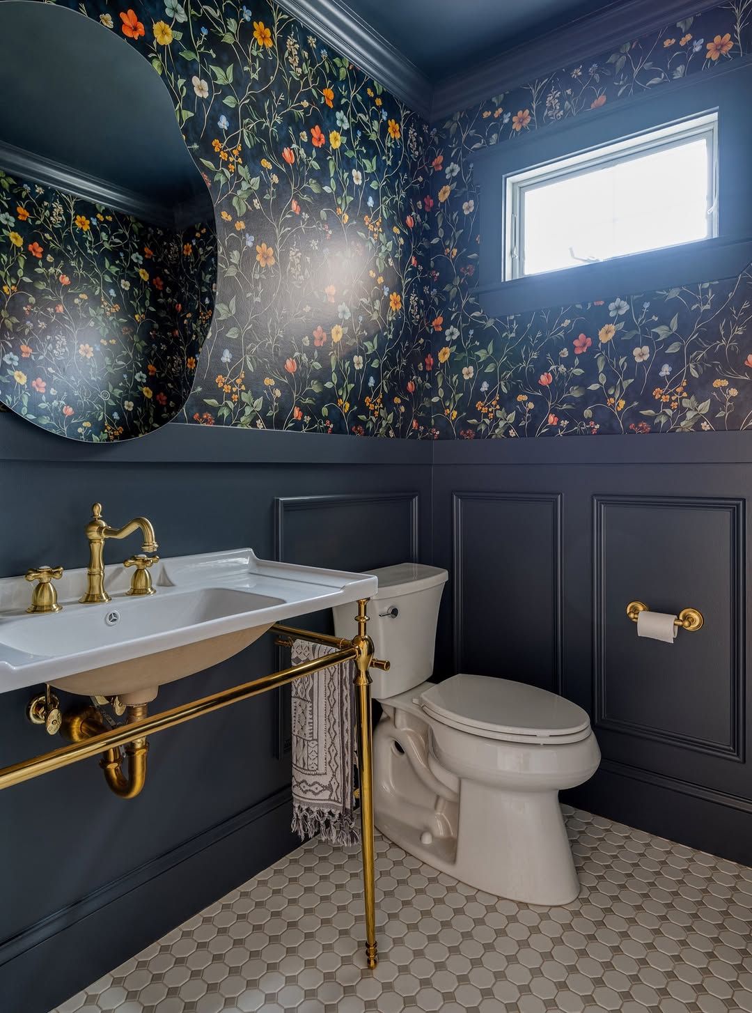 30 Powder Room Wallpaper Ideas for 2026 That Replace Plain Walls With Something You Actually Notice