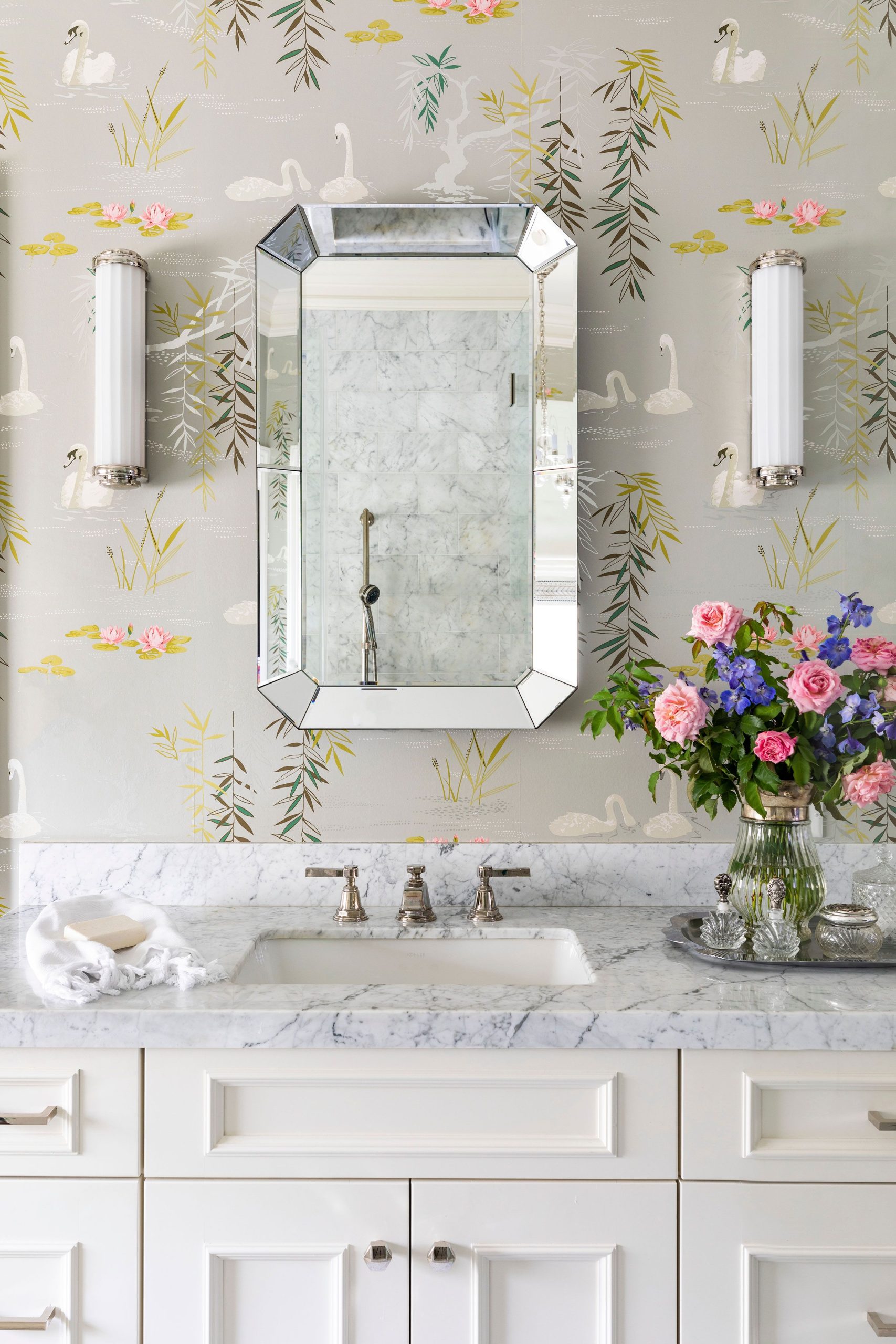 37 Bathroom Wallpaper Ideas to Add Updated Pattern and Color