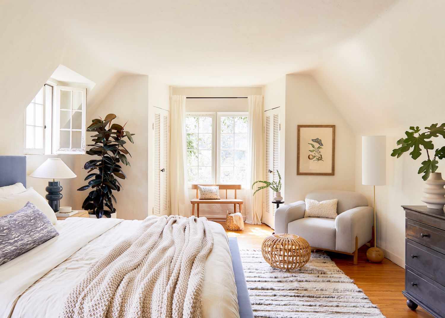44 Cozy Reading Nook Ideas You'll Want to Curl Up in With a Good Book