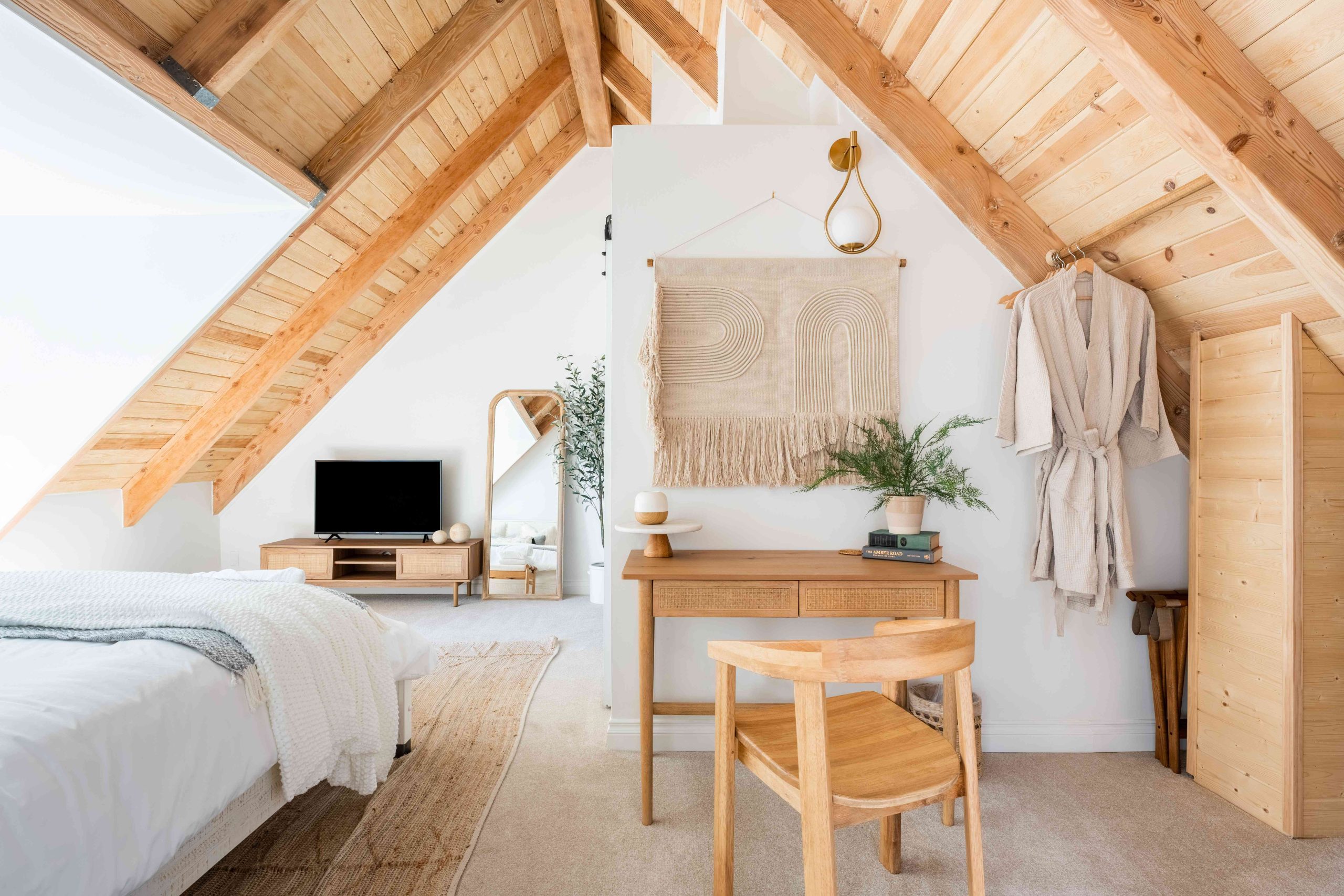 45 Bedroom Office Ideas That'll Help Your Work Life Balance