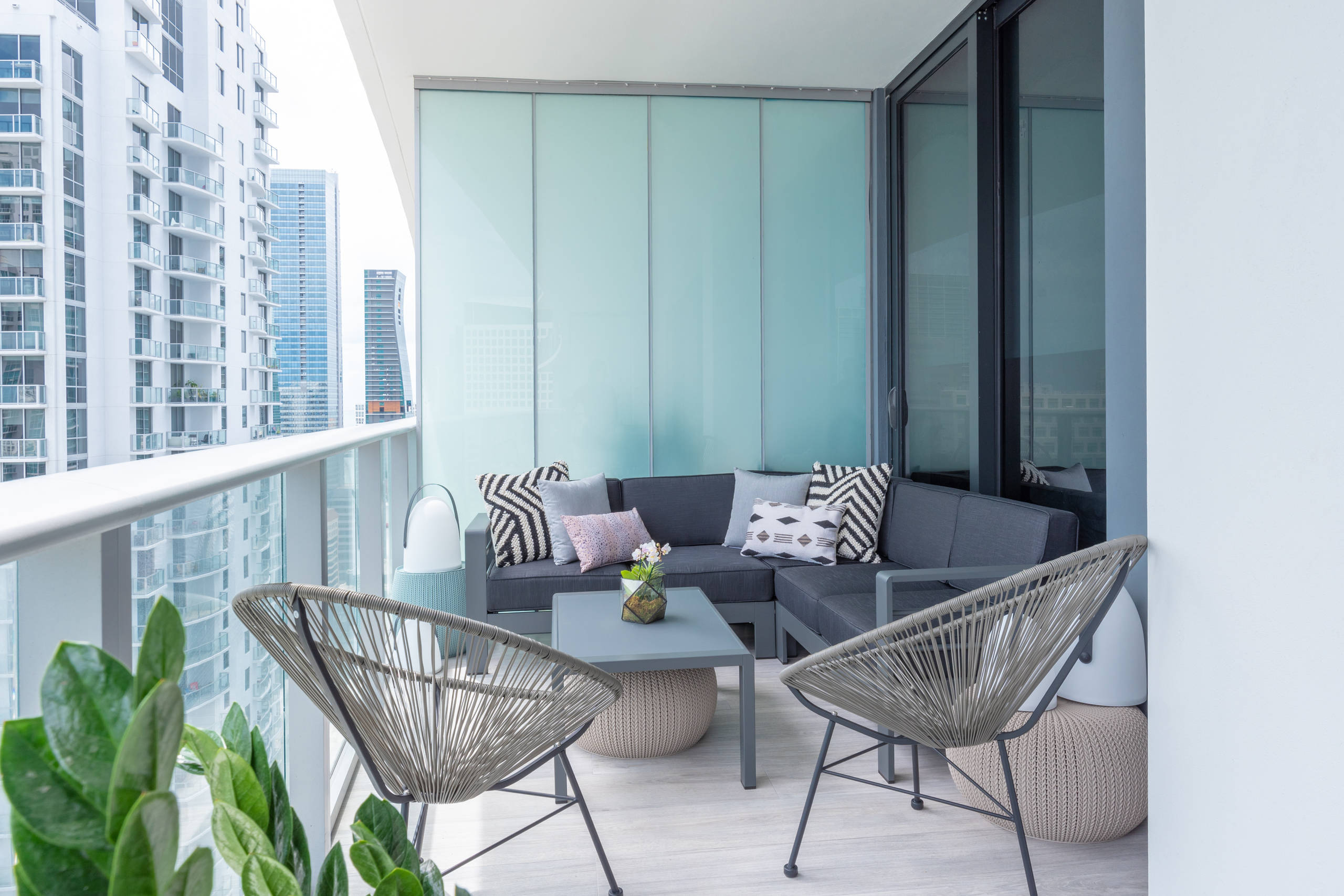 75 Apartment Balcony Ideas You'll Love - April, 2026 | Houzz