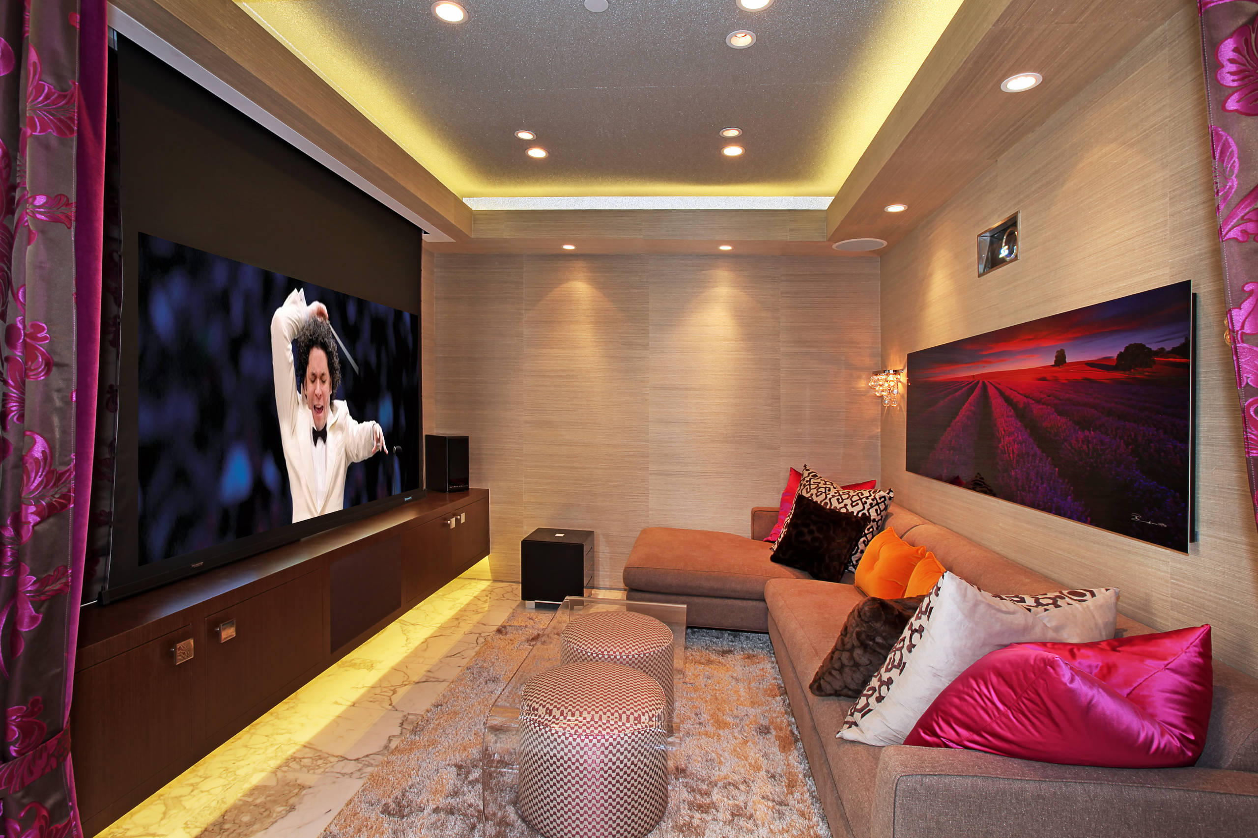 75 Beautiful Small Home Theater Pictures & Ideas | Houzz