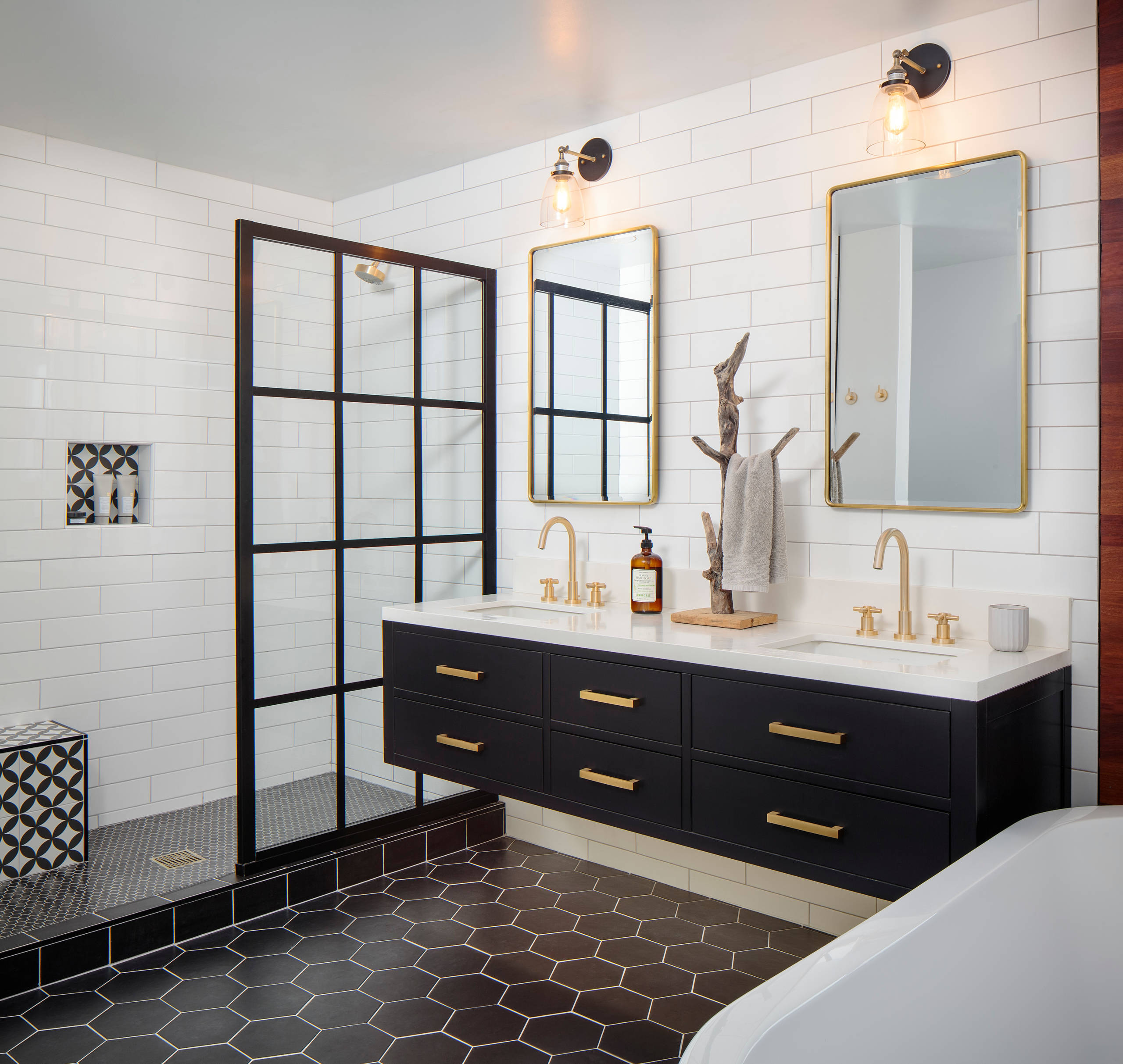 75 Black Floor Bathroom Ideas You'll Love - May, 2026 | Houzz