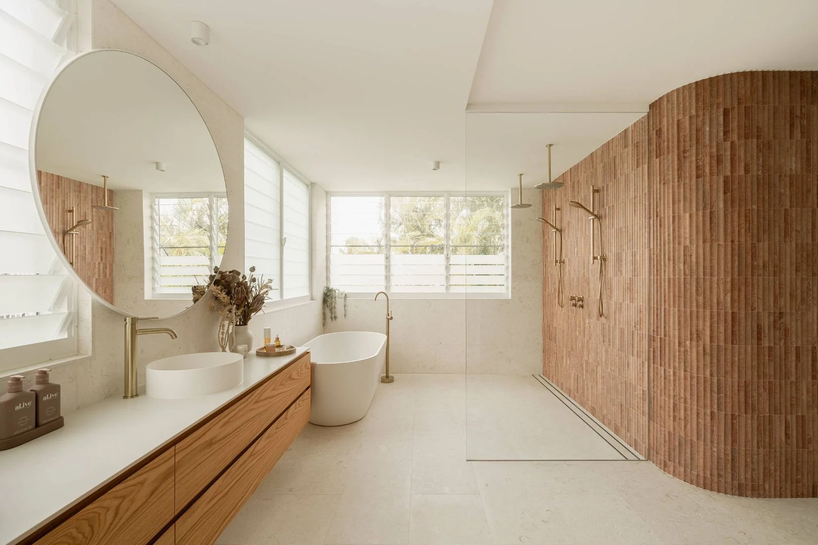Bathroom Floor Plan: Guide To Planning A Functional Bathroom Layout — Zephyr + Stone