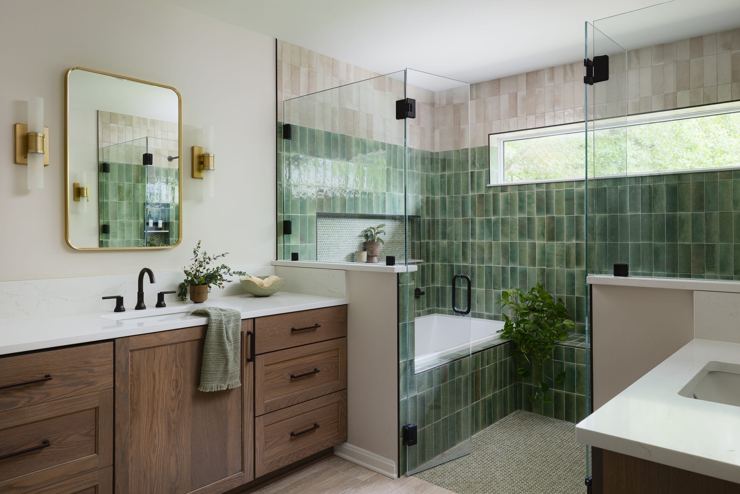 Bathroom Tile Trends 2026: Must-Have Tiles for a Stunning Design - Decorilla Online Interior Design