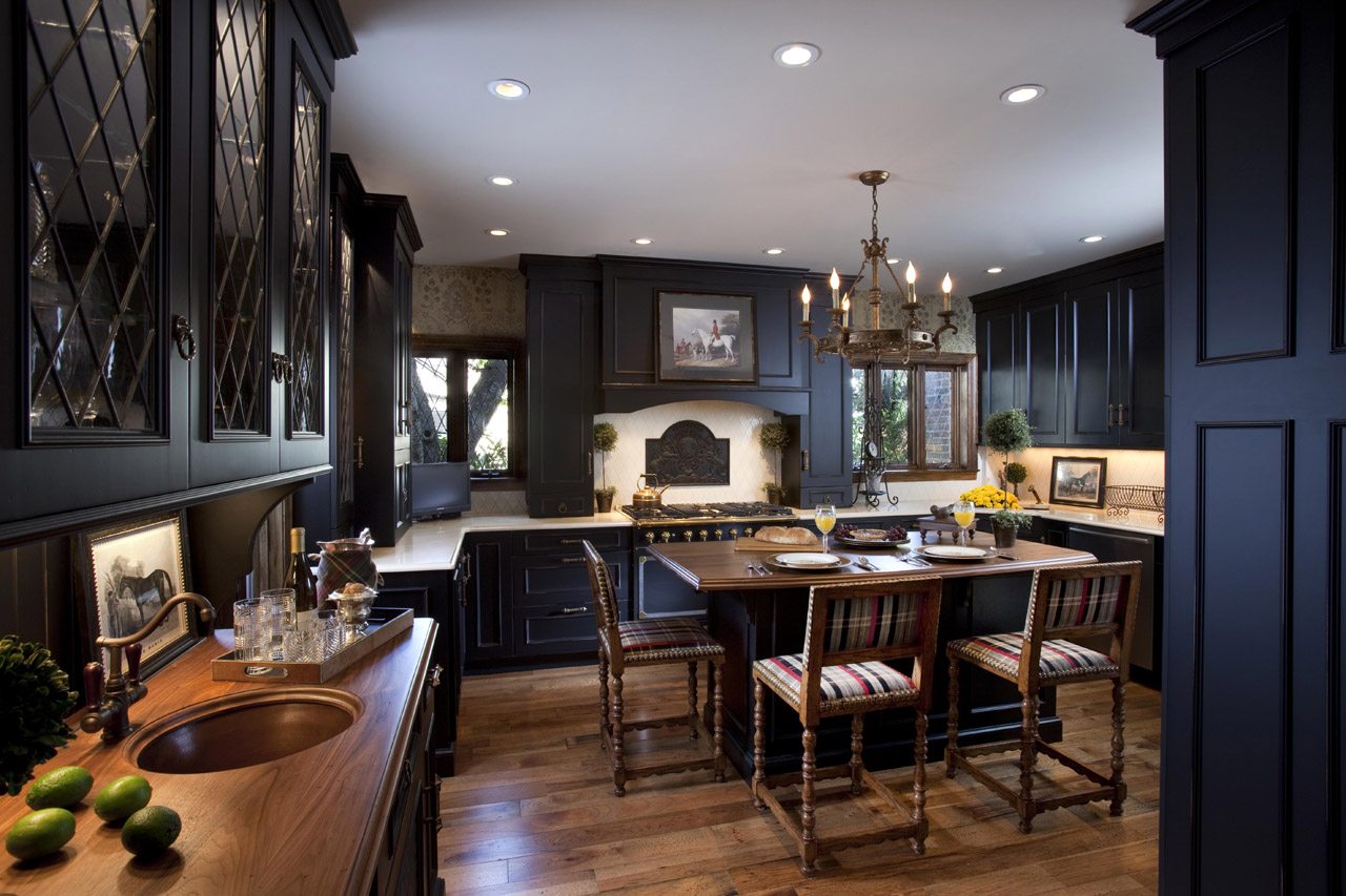 Black Kitchens - Don't be Afraid of the Dark