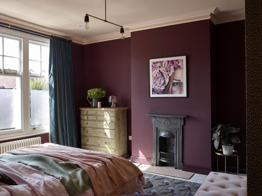 Burgundy bedroom mishap. What colors will help soften this red that I didn't want? : r/HomeDecorating