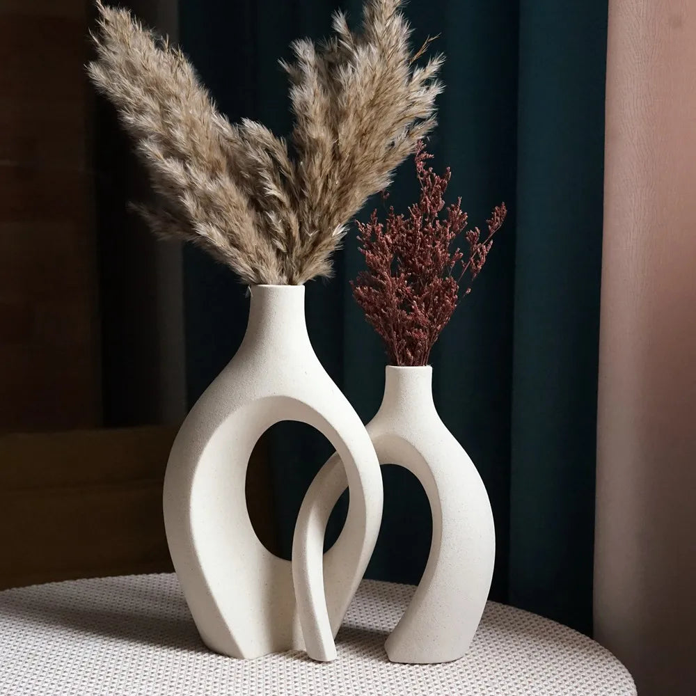 Ceramic Snuggle Vase For Creative Floral Decoration Modern Art Sculptu – NordicWallArt.com
