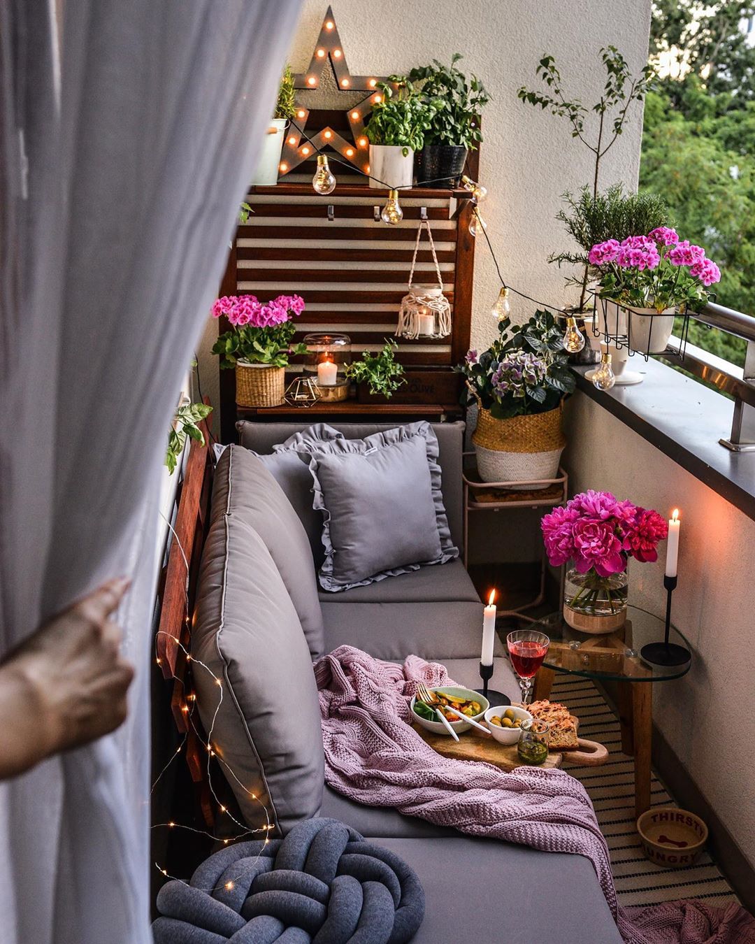 Creating a Home Oasis – Top 10 Small Balcony Ideas