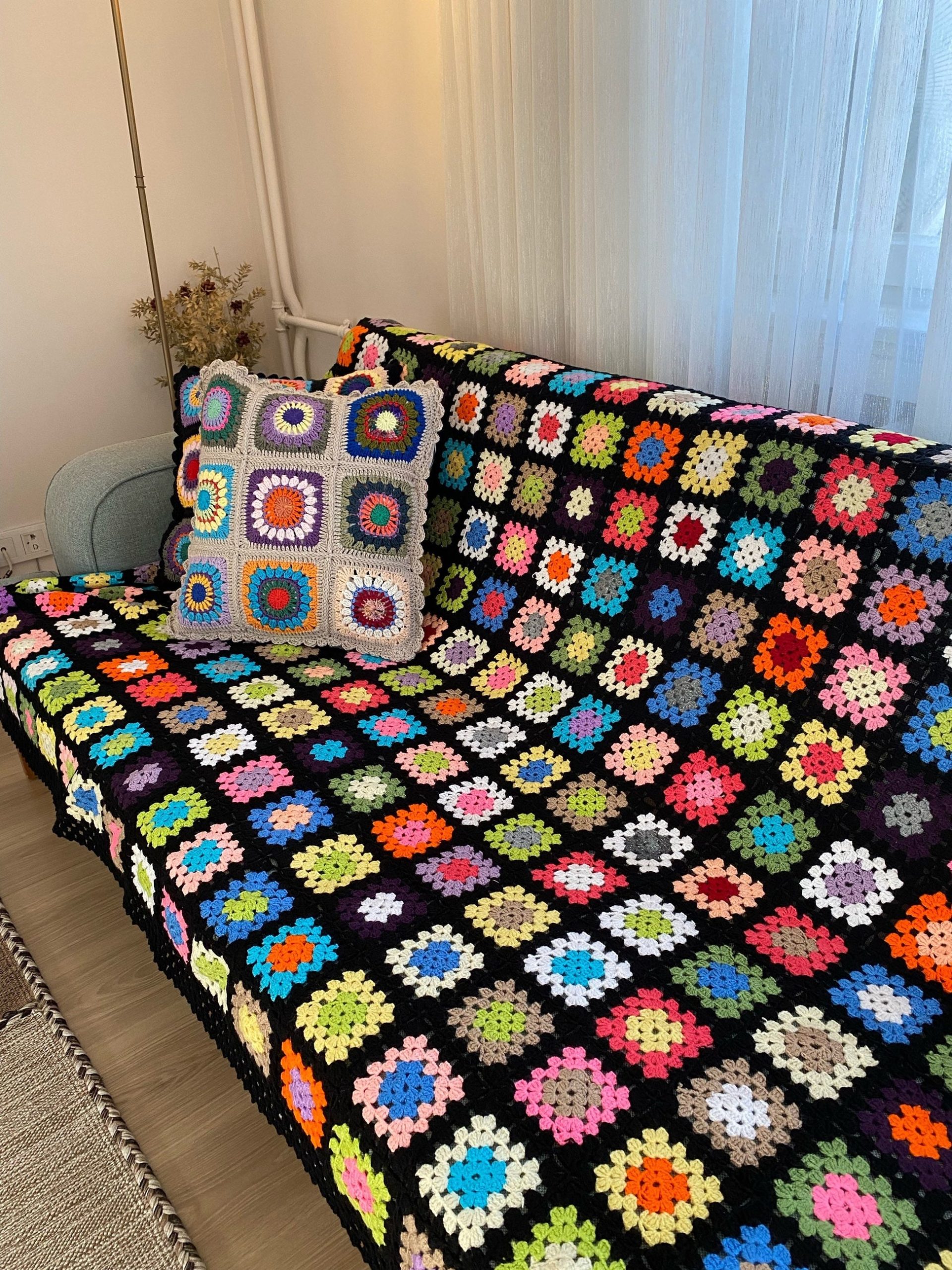 Crochet Granny Square Bedspread,Handmade Vintage Cozy Bed Cover and Cu – Passion Jewelz Studio