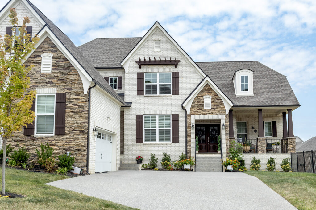 Home Exterior Trends: Warm, Timeless Designs Shaping 2026