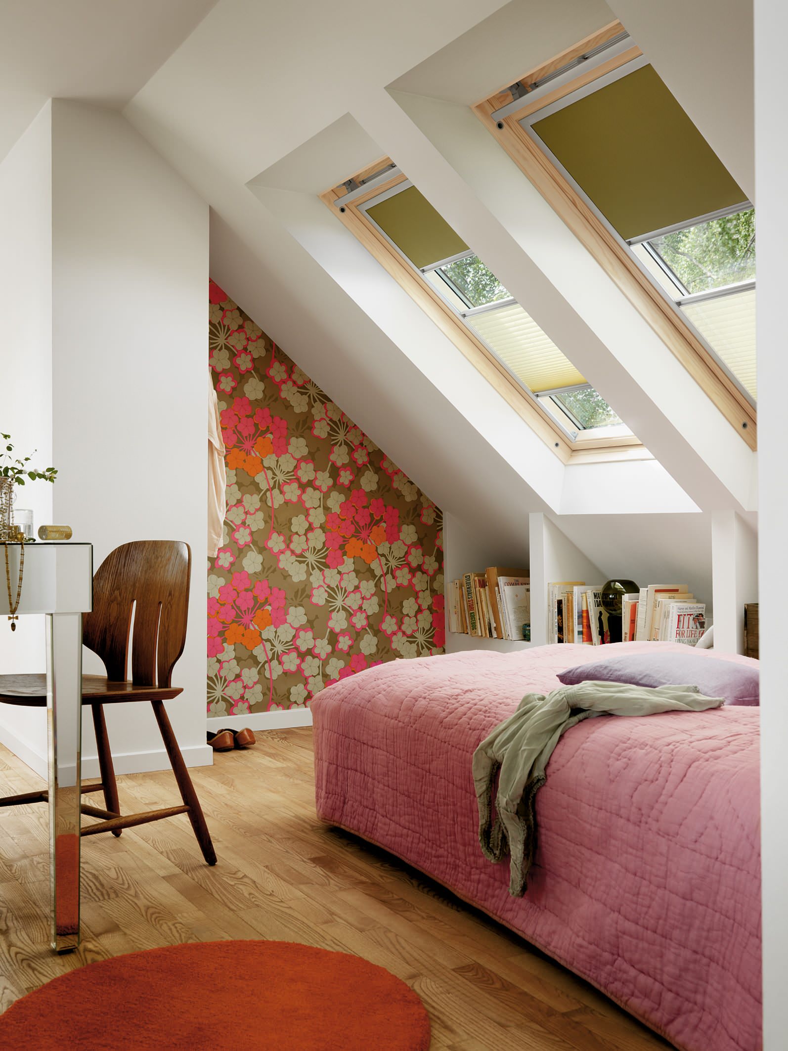 How Do I Deal With Awkward Nooks and Sloping Ceilings? | Houzz UK