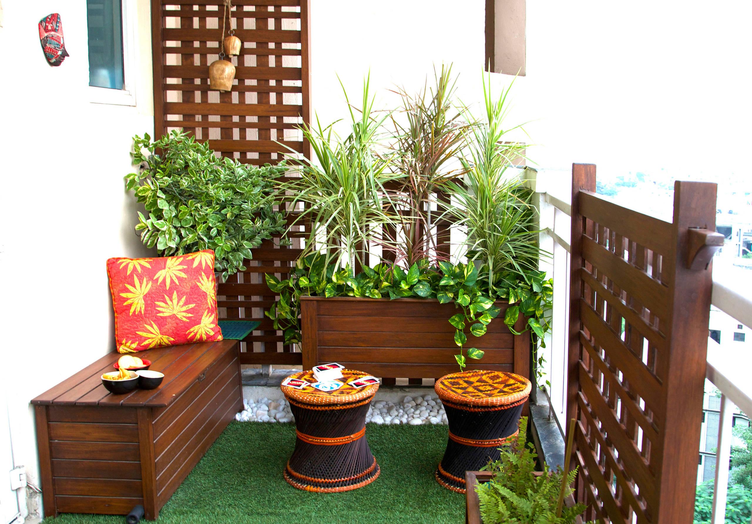 How to Beautify Your Tiny Balcony Garden