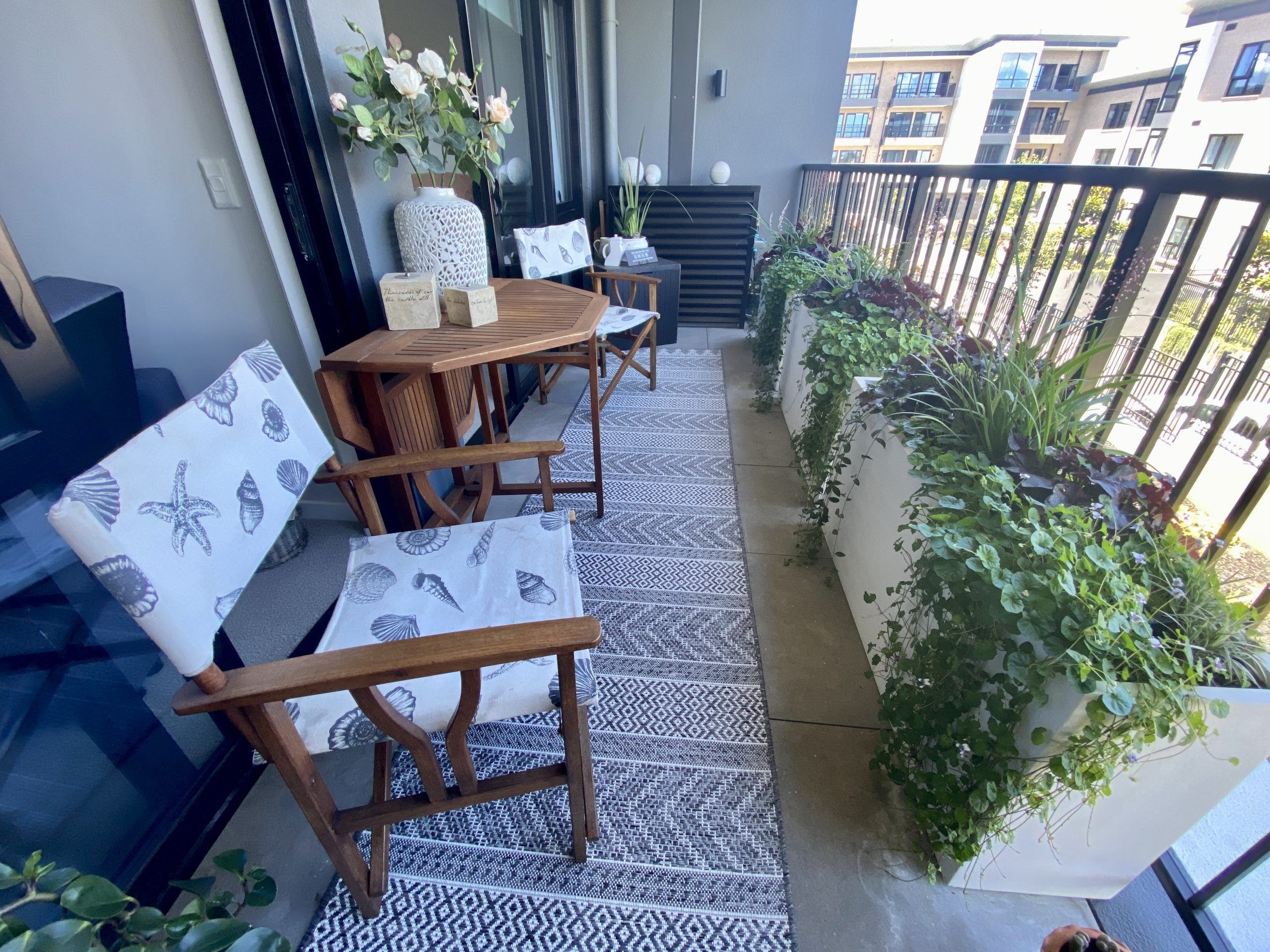 How to Start a Balcony Garden - Our Top Tips. - City Botanics