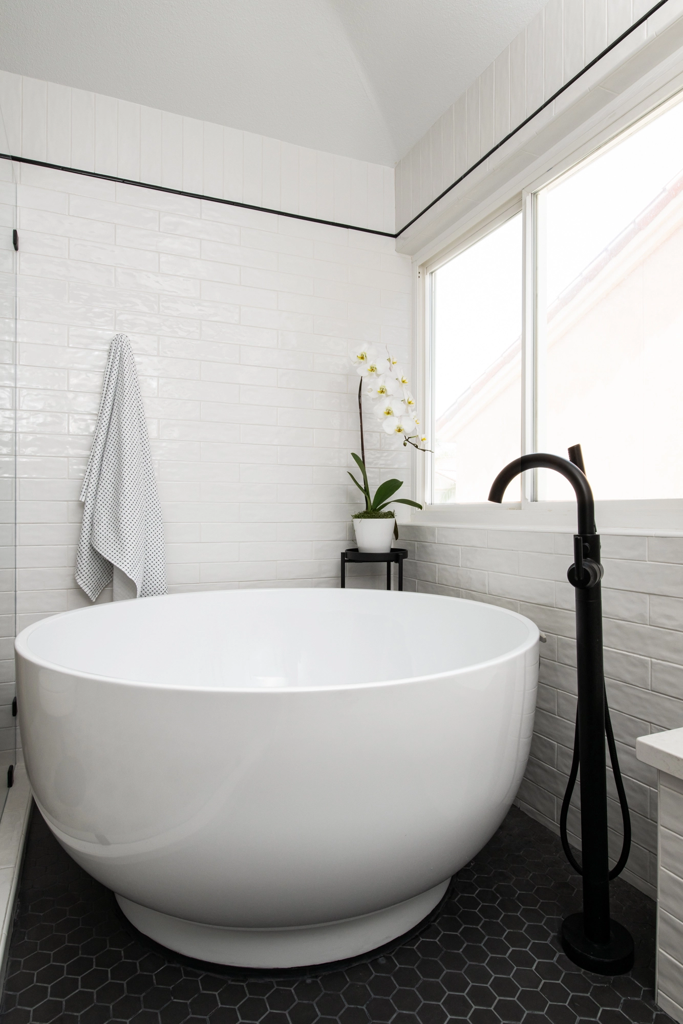 The Ultimate Guide to 2026 Bathroom Trends in Orange County | Sea Pointe