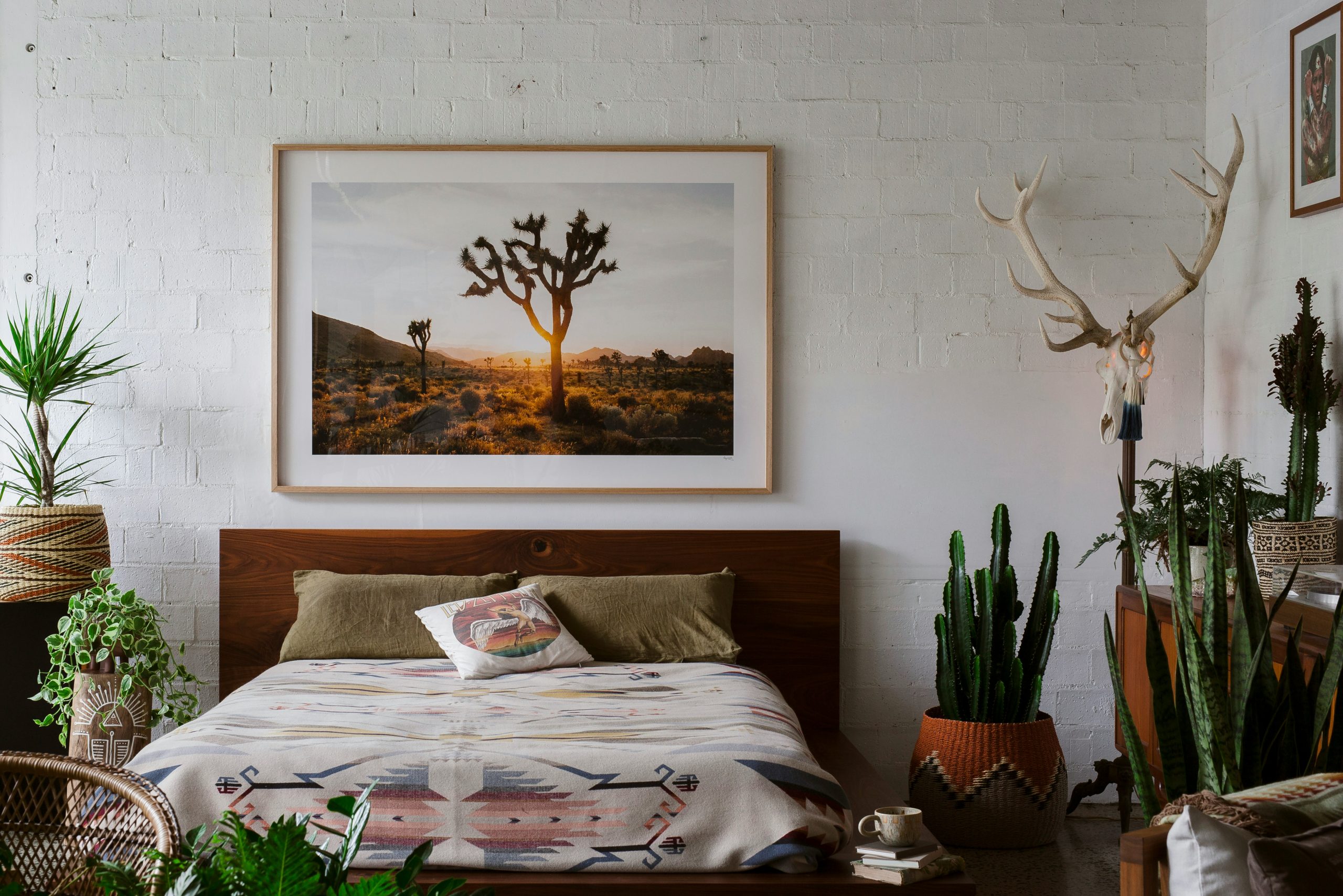Use for mock-ups, bedroom