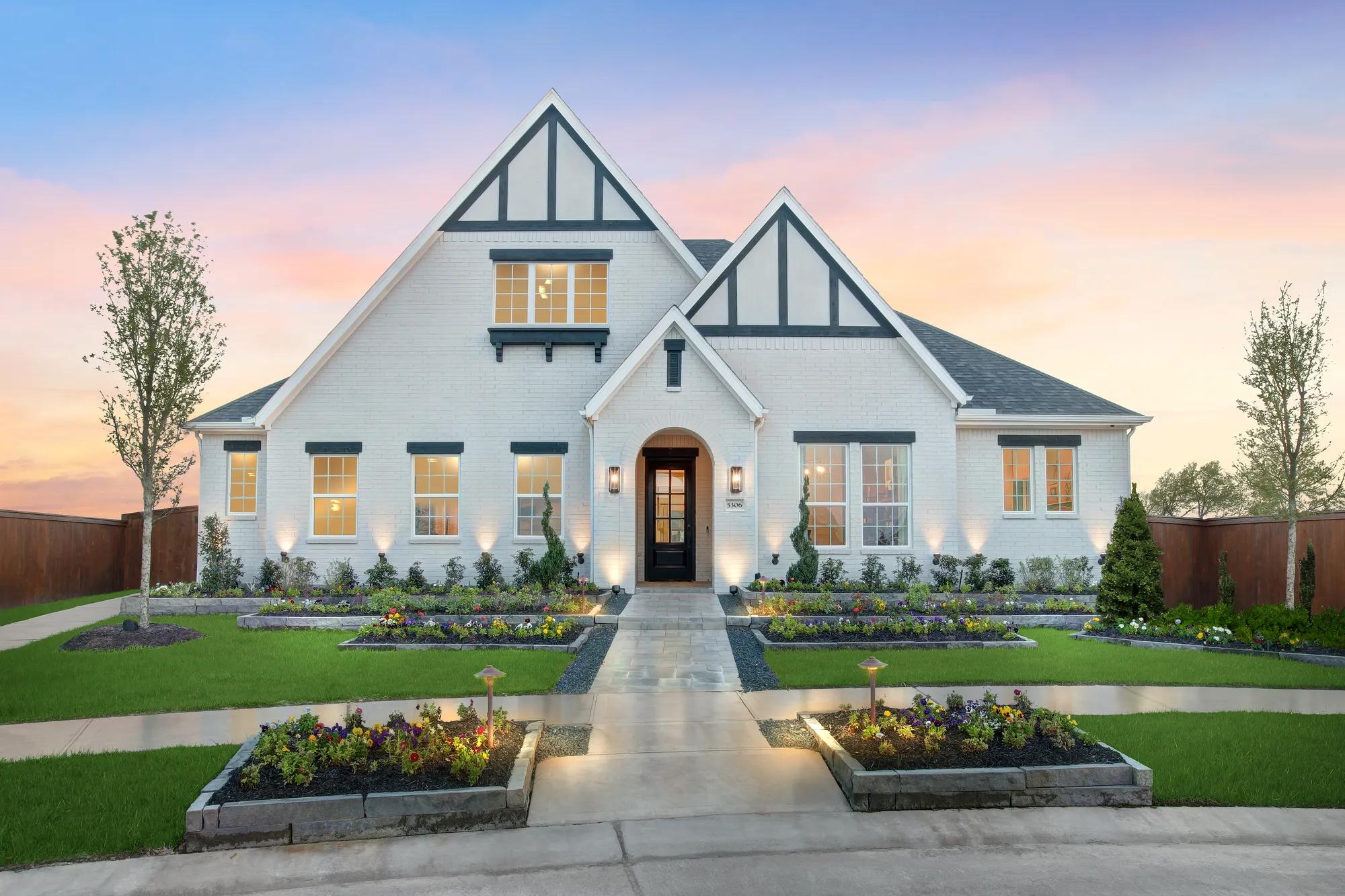 Using Pantone's 2026 Color of the Year, Cloud Dancer, in your new home