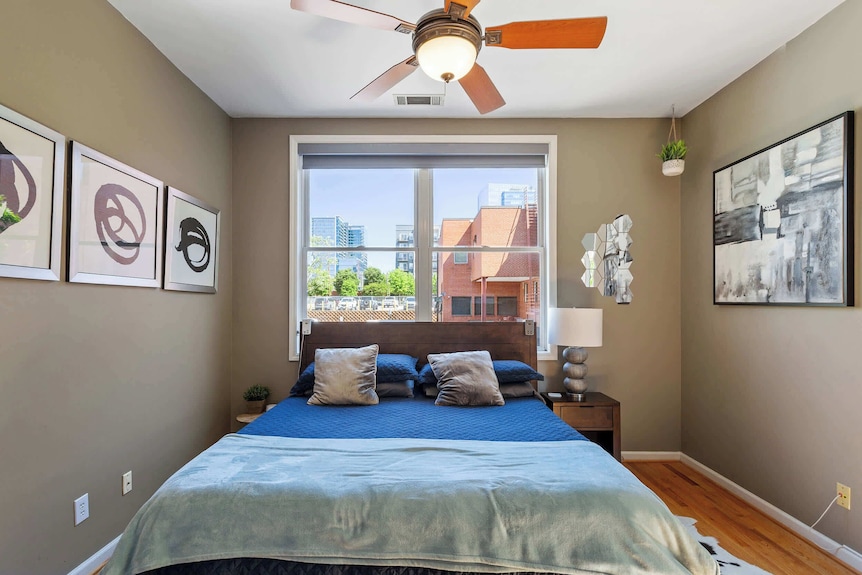 Warehouse District Modern Condo w/ Private Garage Reviews, Deals & Photos 2026 - Expedia