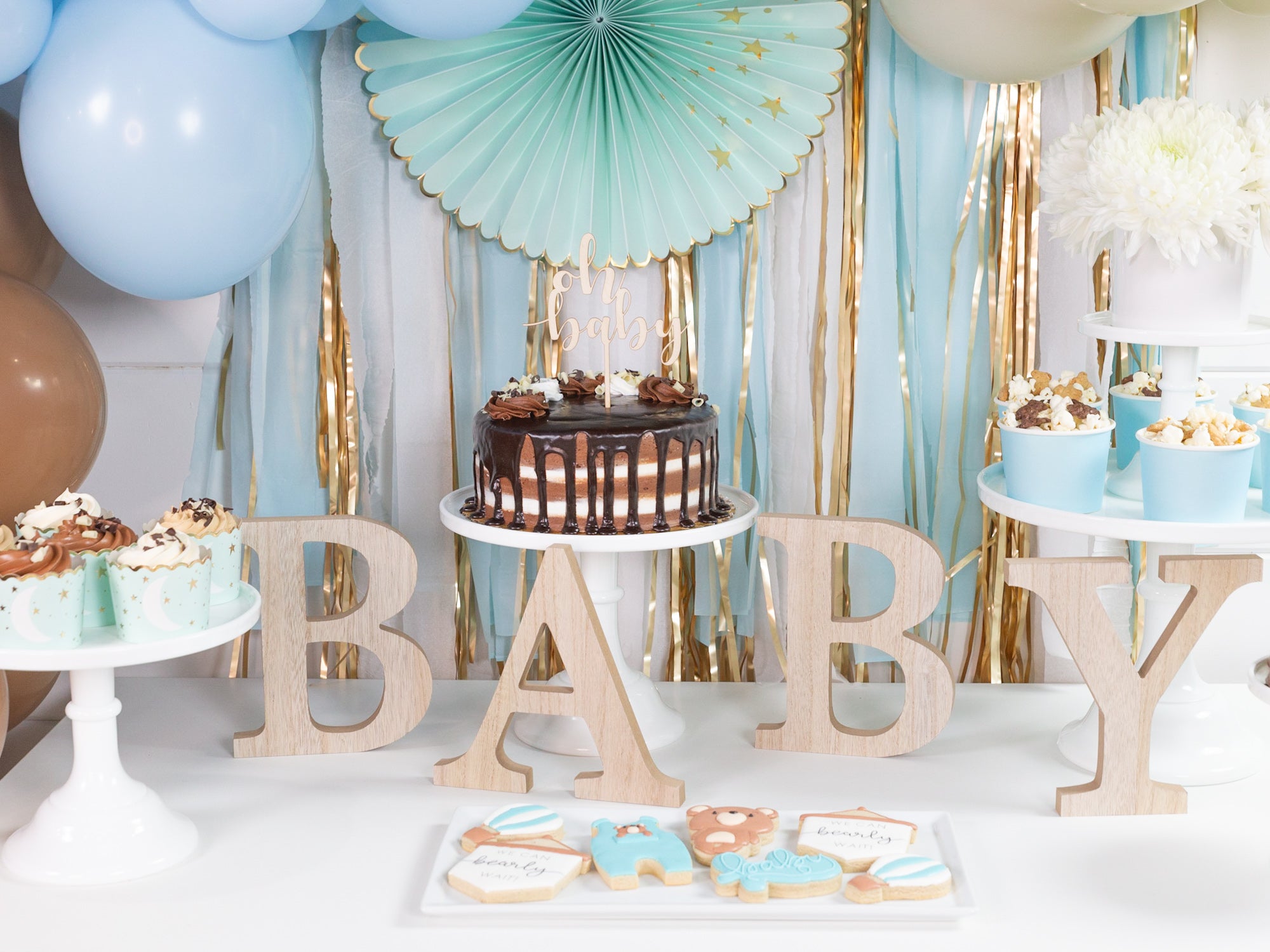 We Can Bearly Wait Teddy Bear Baby Shower Decoration Ideas