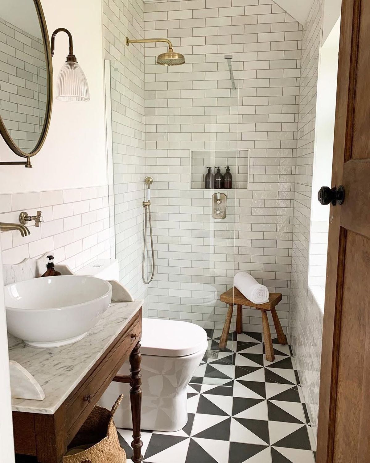 20 Small Bathroom Design Ideas for 2026 That Make Getting Ready in the Morning Feel Less Cramped