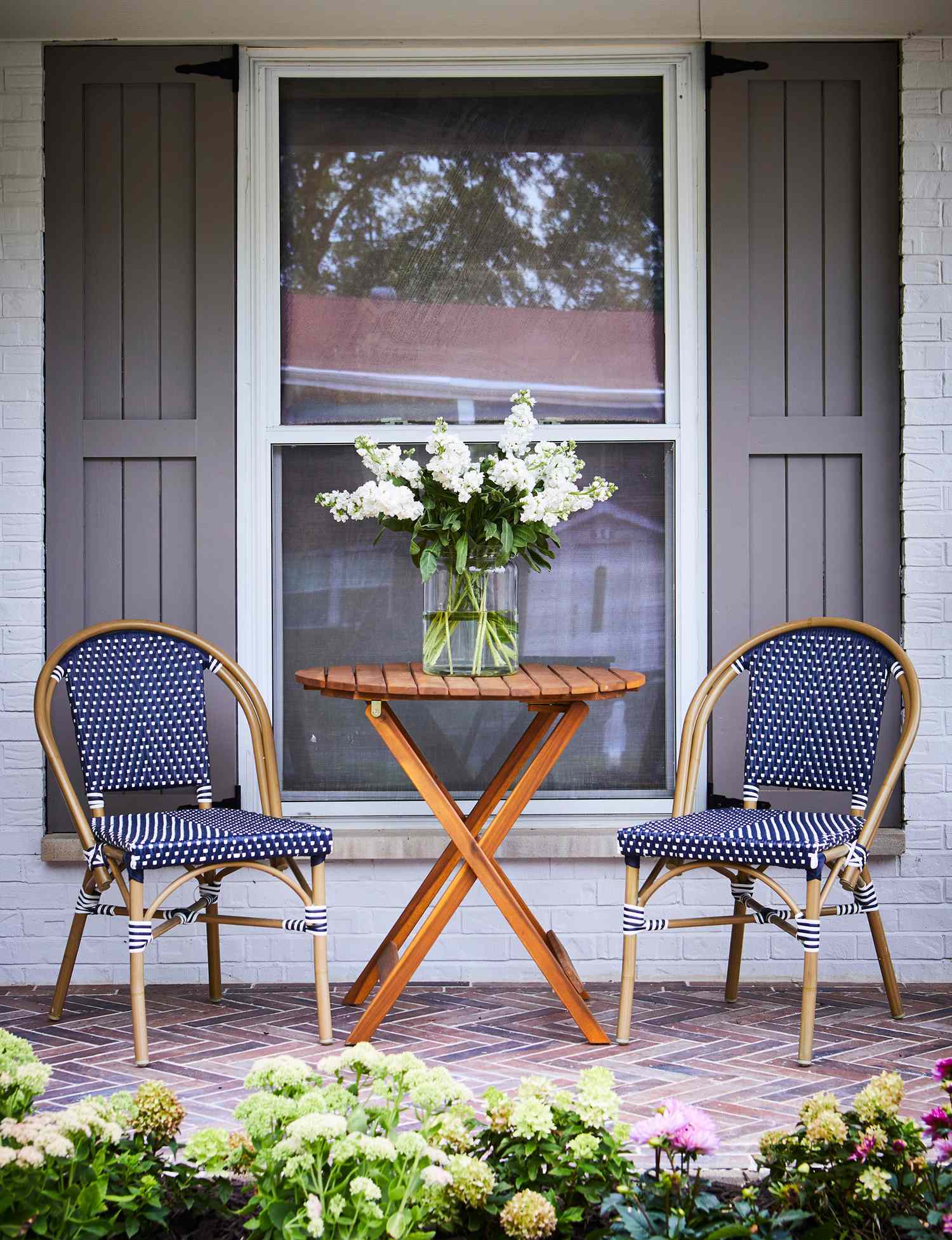 31 Apartment Patio Ideas That Maximize Outdoor Space