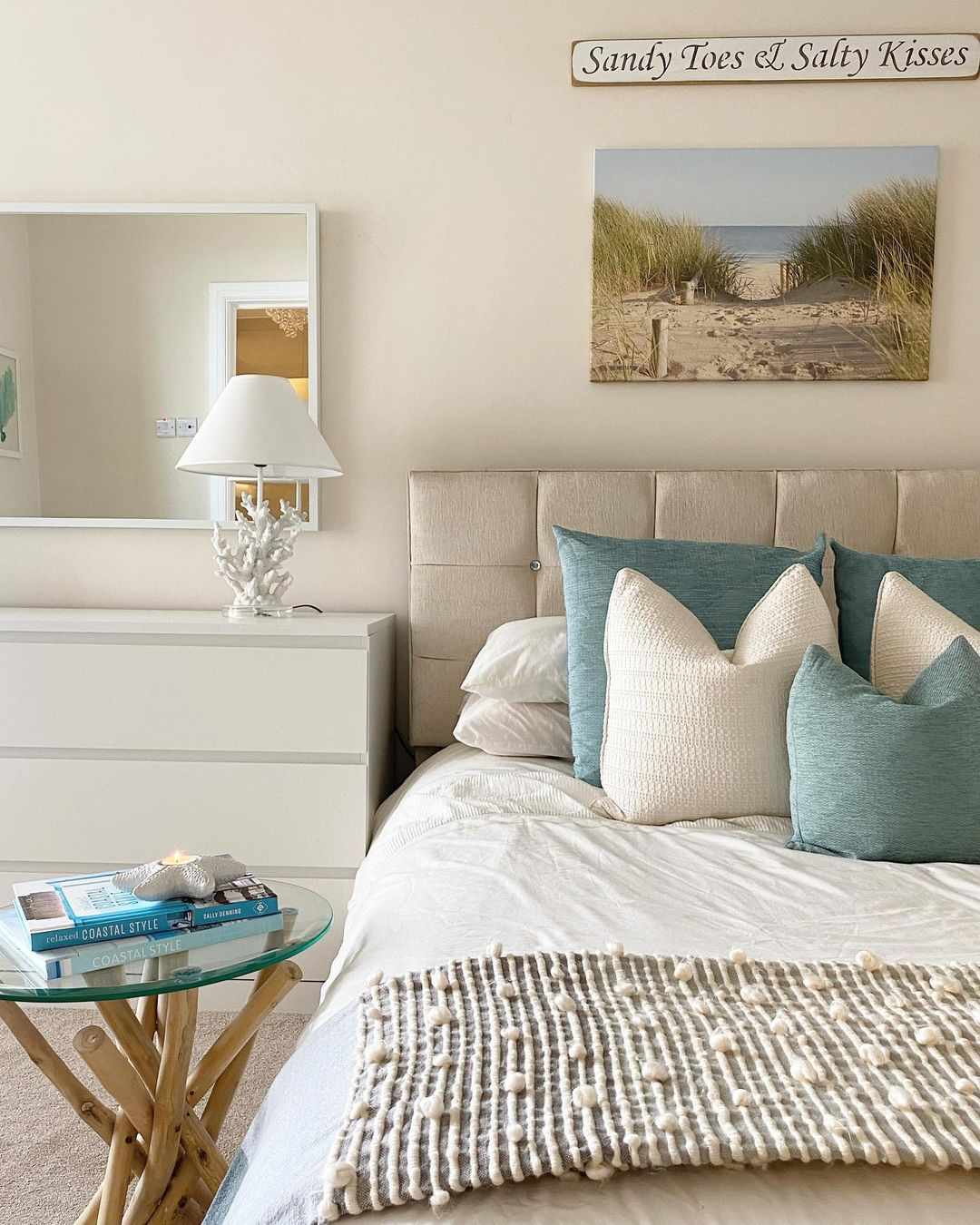 35 Fun Beach-Themed Bedrooms to Freshen Up Your Decor