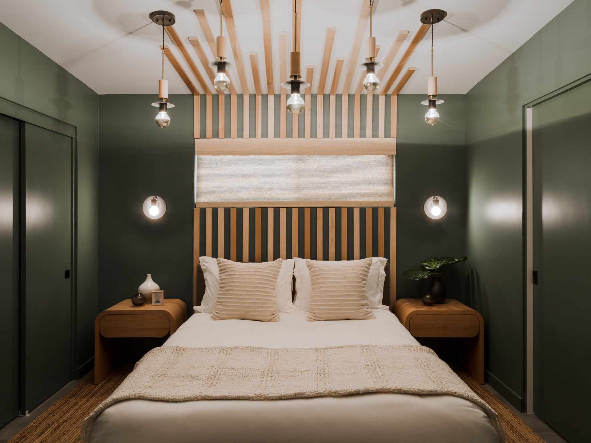 38 Dark Green Accent Walls That Will Create the Ultimate Ambiance