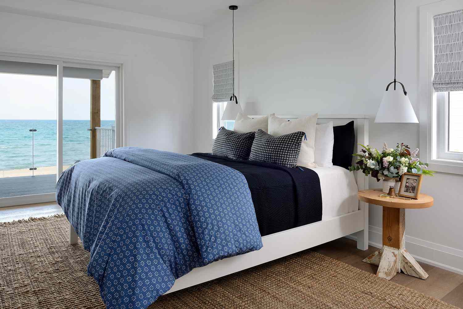 48 Coastal Bedroom Ideas That Will Float Your Boat
