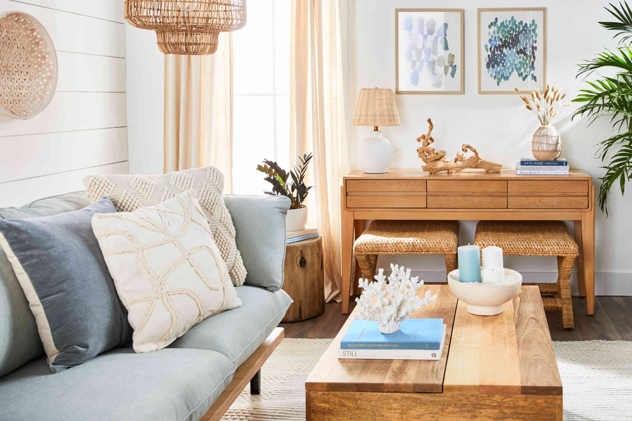 7 Tips for Styling Beach and Coastal Decor on a Budget