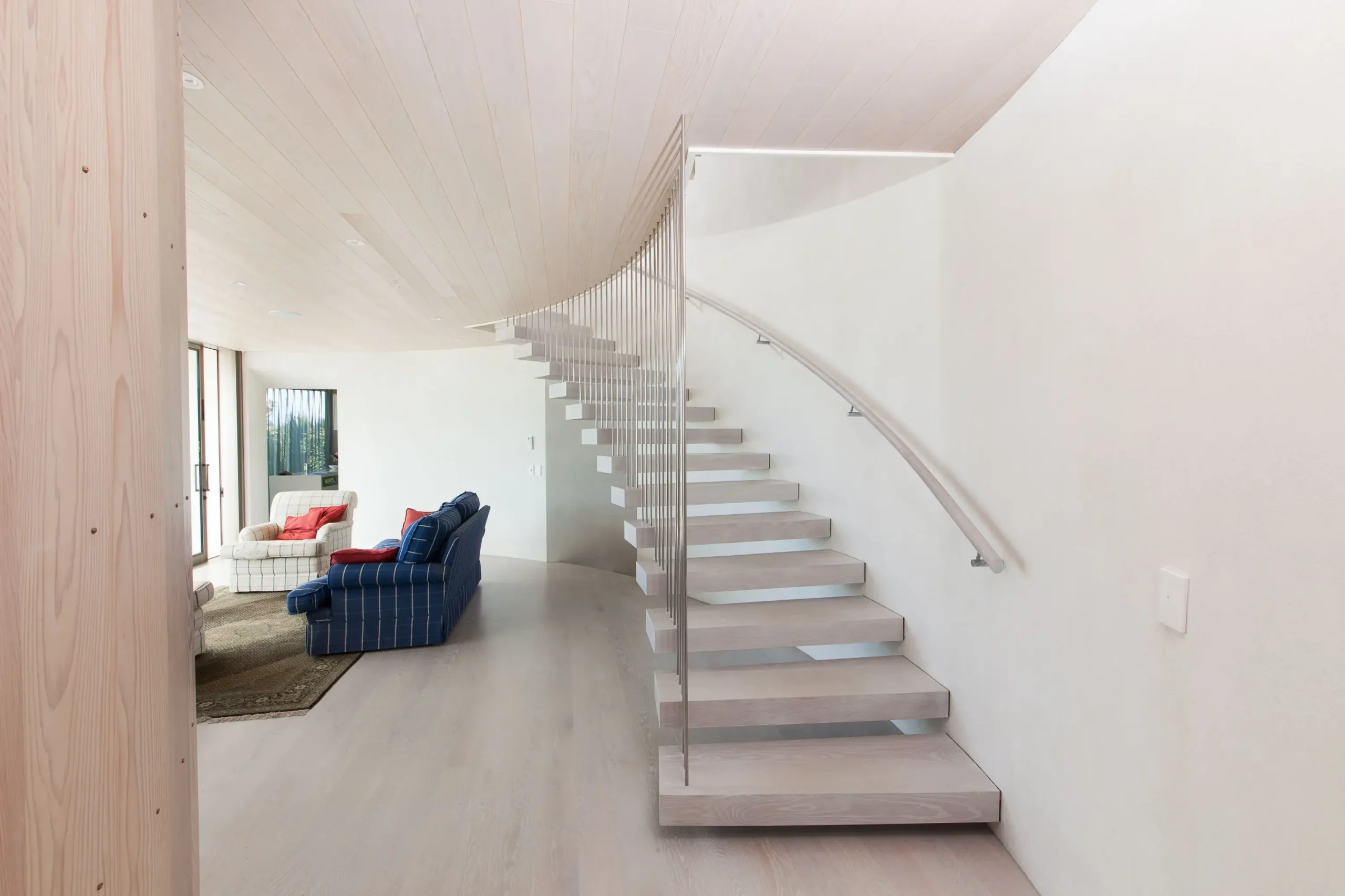 Ascendo Floating Stairs | Glass & Open Tread Staircases
