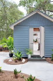 Best She Shed Ideas for Stylish Backyard Retreats | HGTV | HGTV