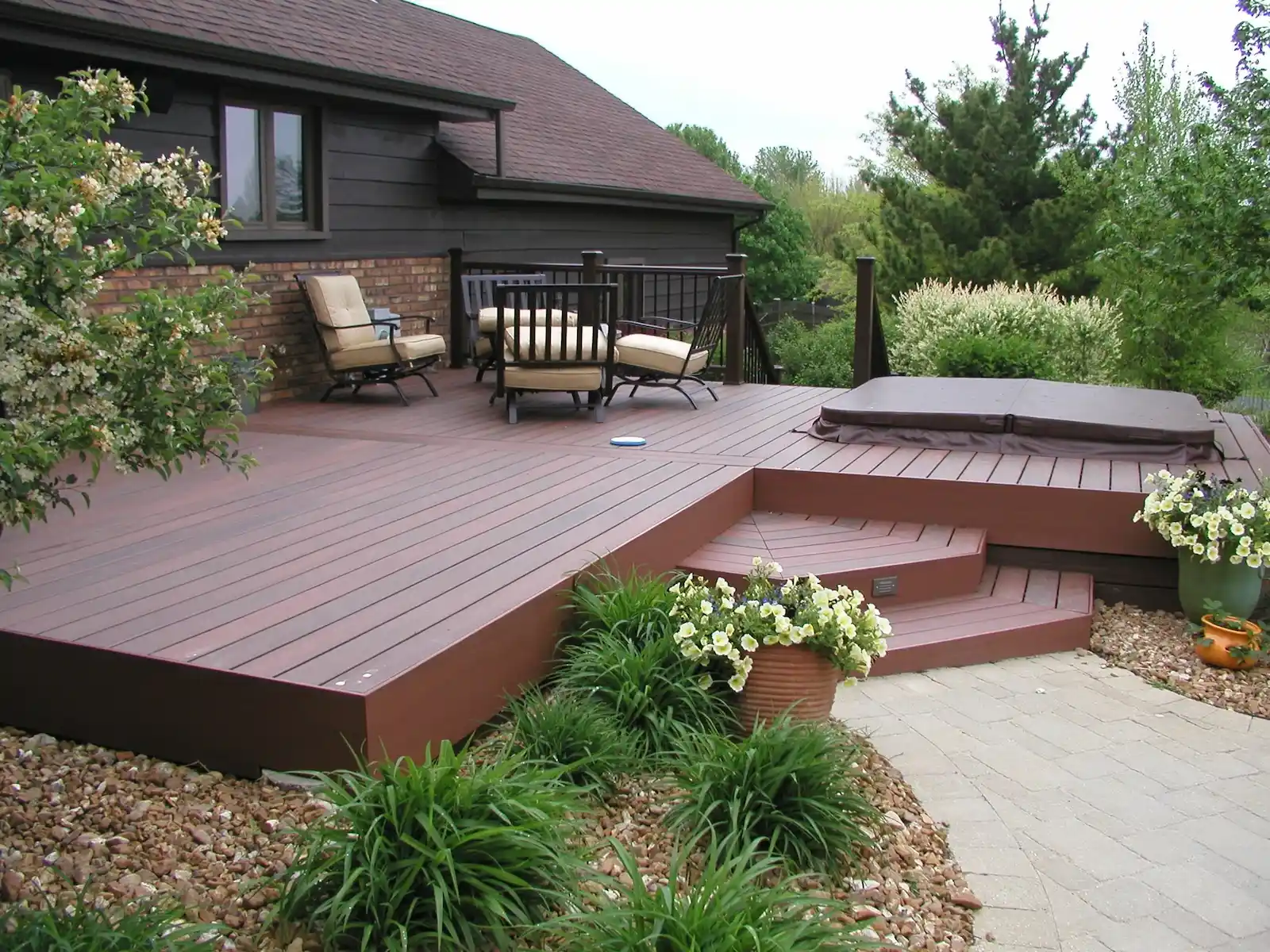 Composite Deck & Outdoor Living Portfolio | Warner's Decking