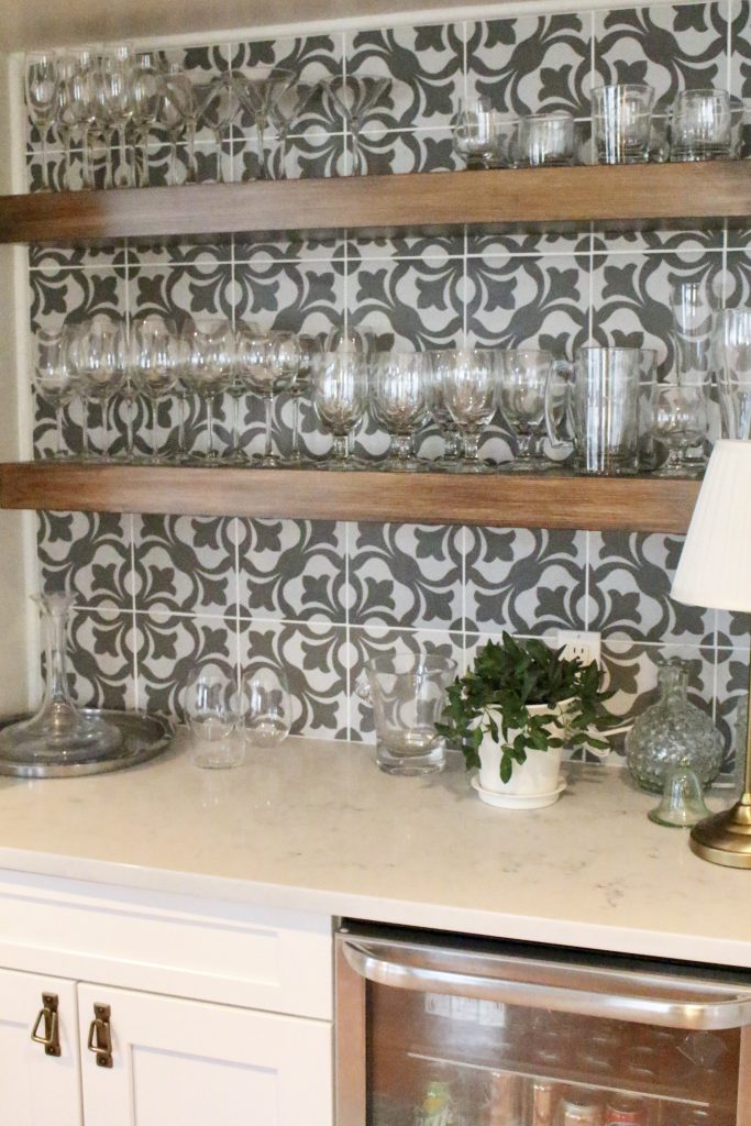 Cottage Kitchen Bar and Beverage Nook | My Life From Home