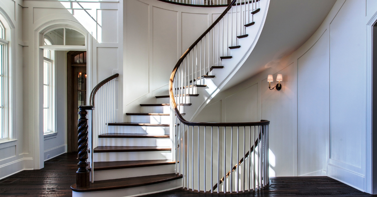 Curved Staircases Enhance the Beauty of Your Spaces