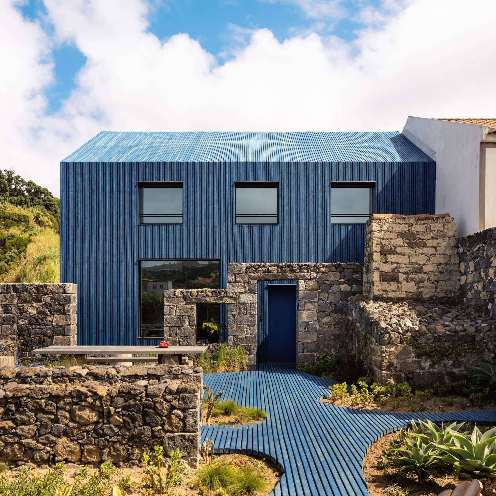 Dezeen's top five houses of May 2026