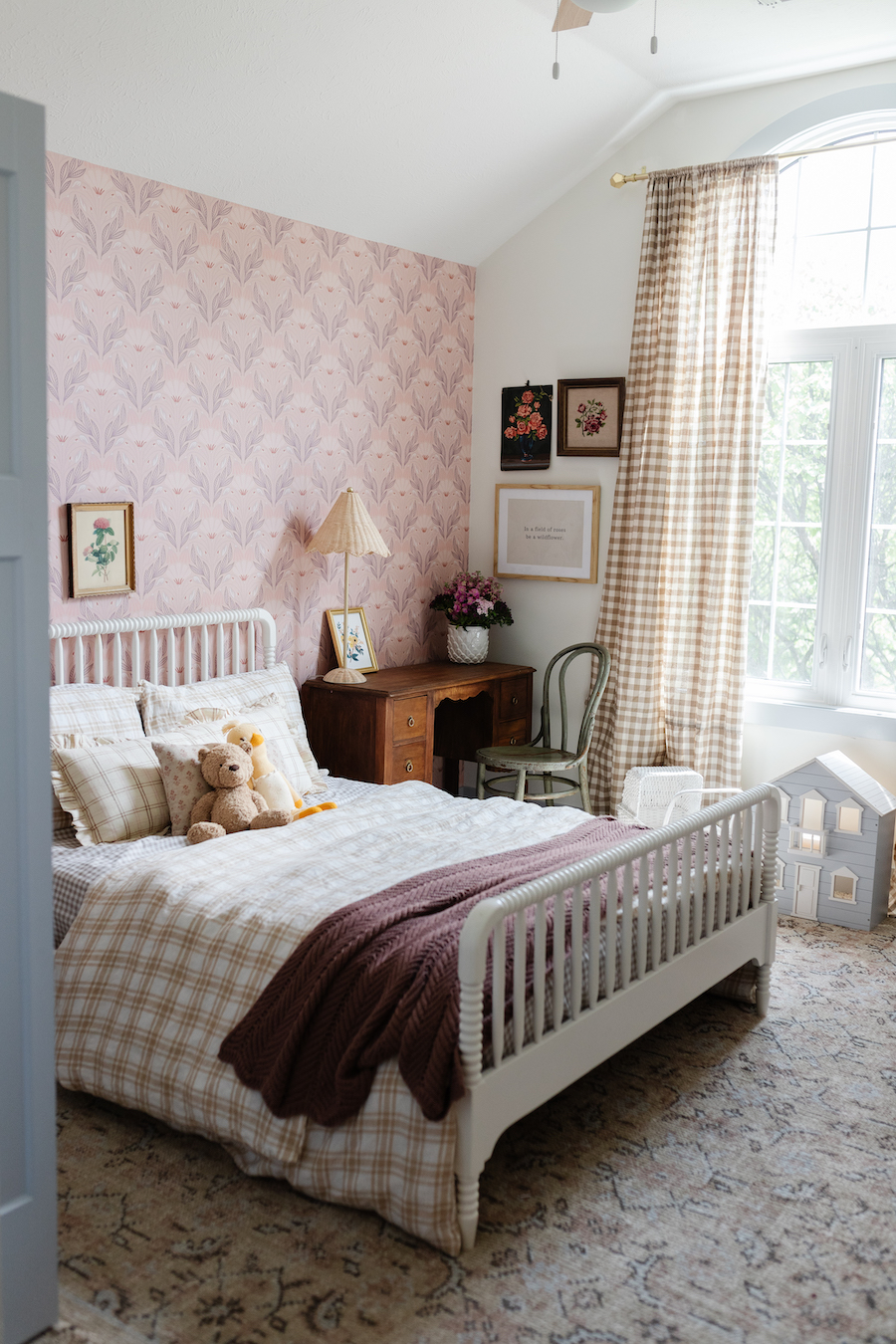 Home Tour: Vintage-Inspired Kids Bedrooms You'll Love | The Everymom