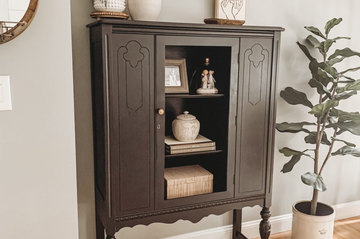 How To Paint A Cabinet – Three Daughters Home