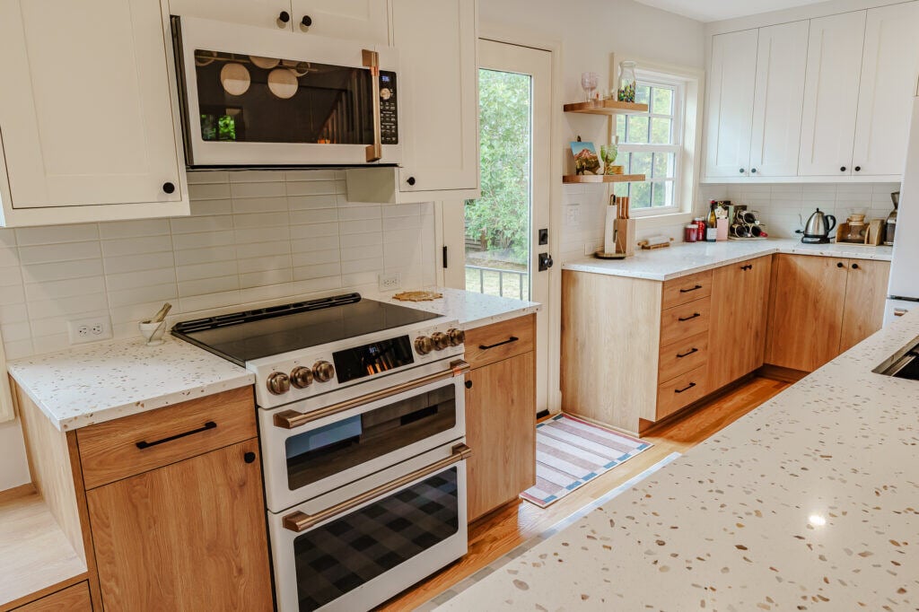 Kitchen Backsplash Ideas: 15 Modern Designs for Your 2025 Remodel