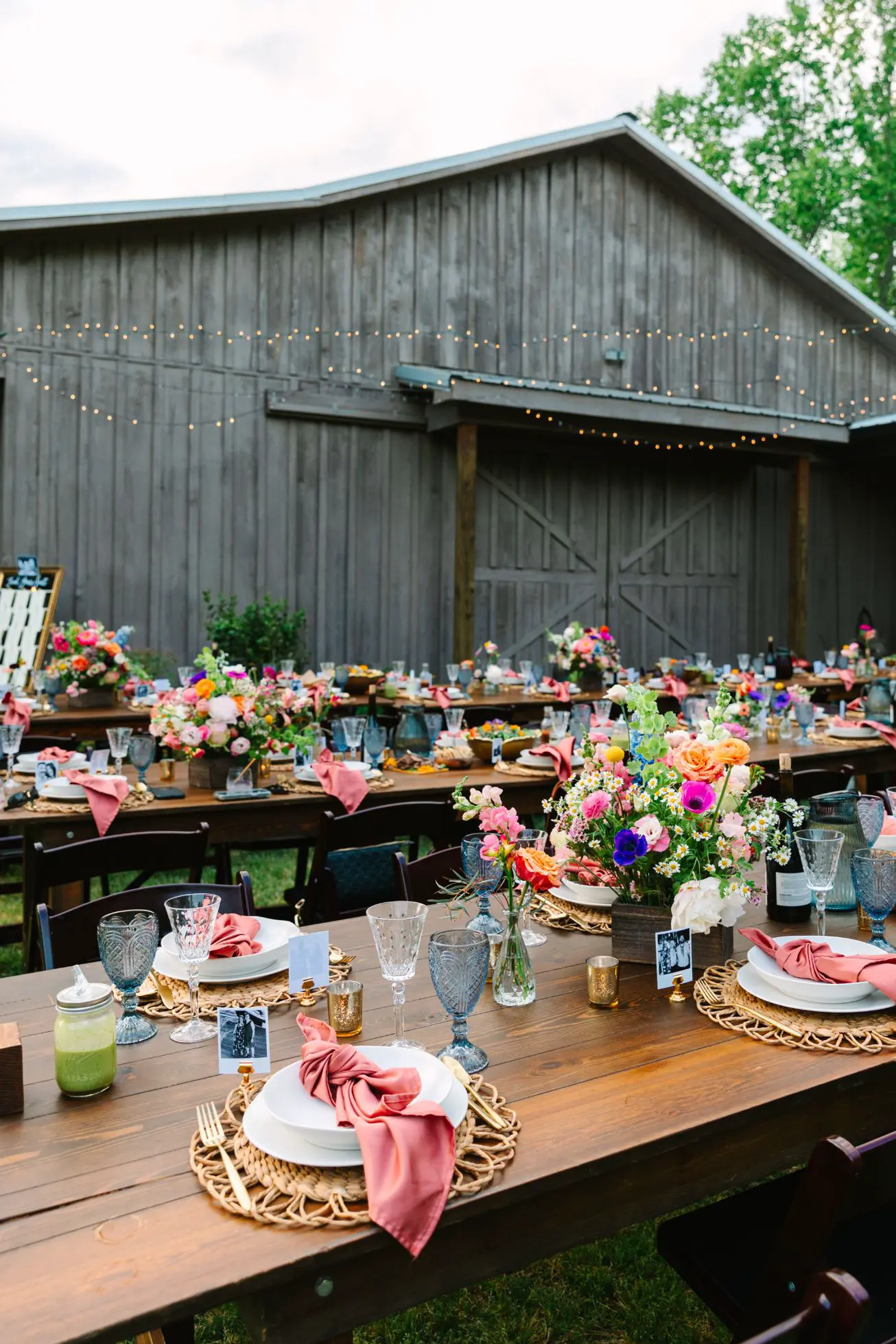 The Best Outdoor Wedding Reception Ideas for Your Wedding