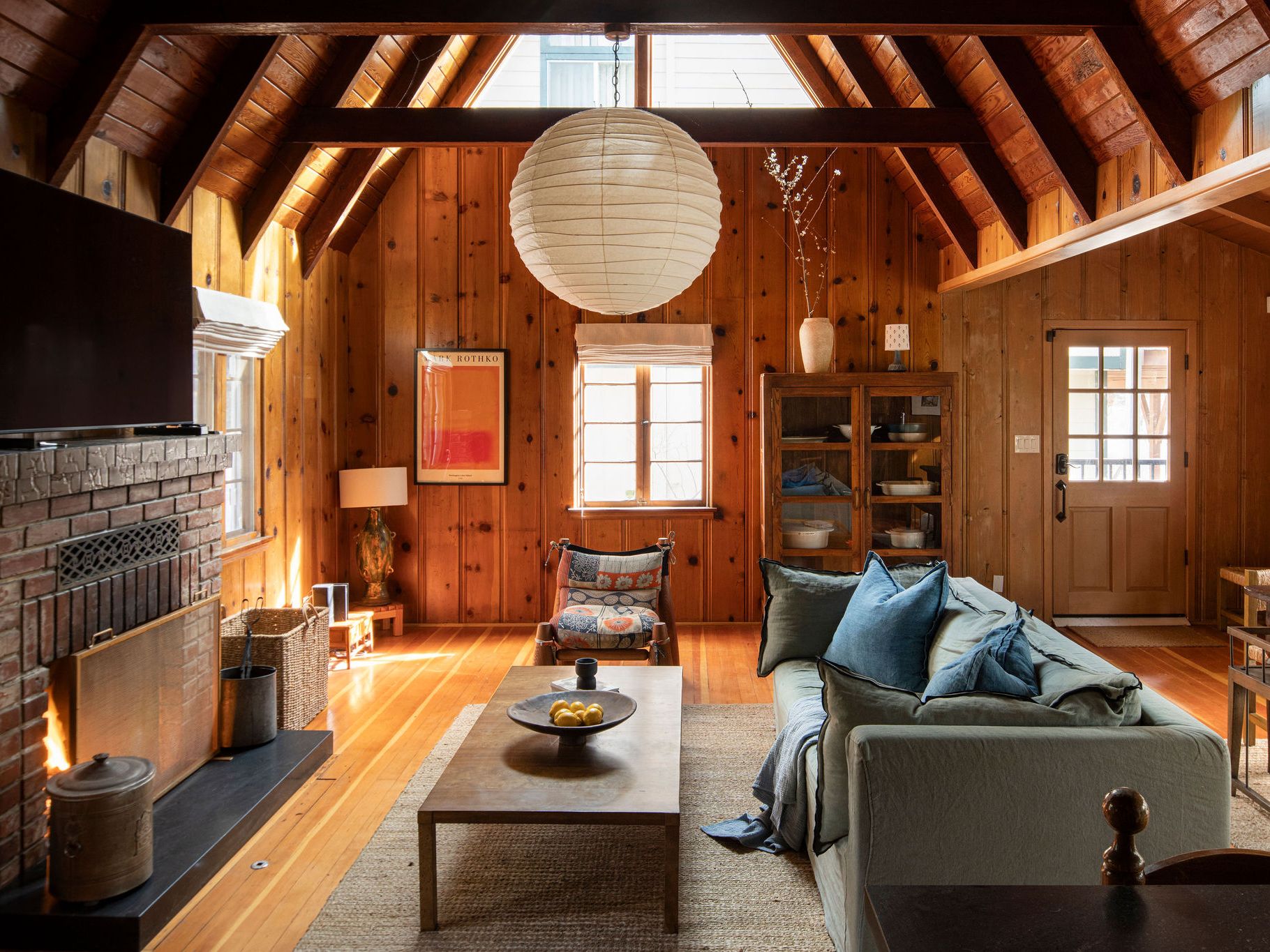 This Charming California Cabin Is All About Warmth and Character | Architectural Digest