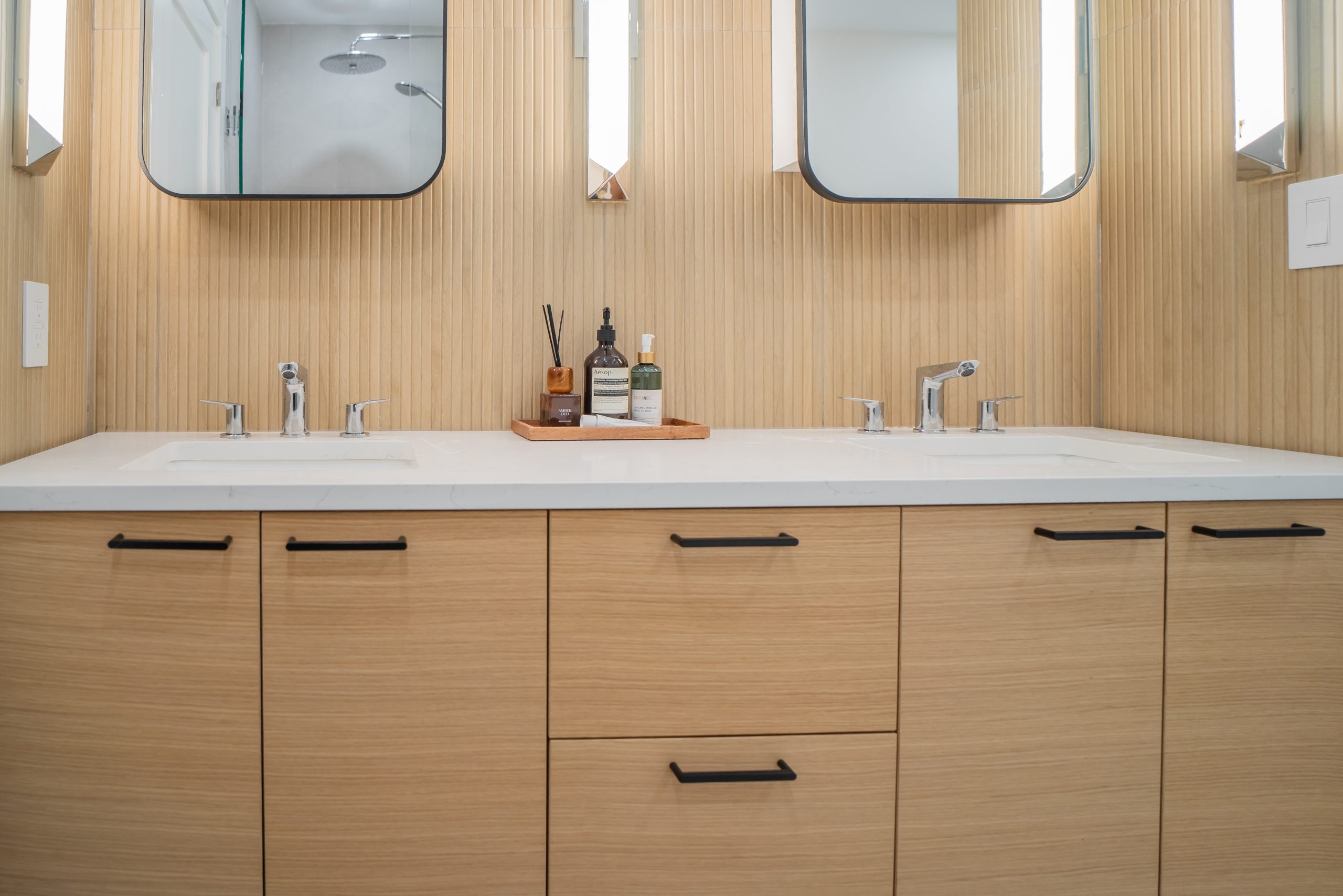 Warm Minimalist Bathroom Design | EasyRenovation