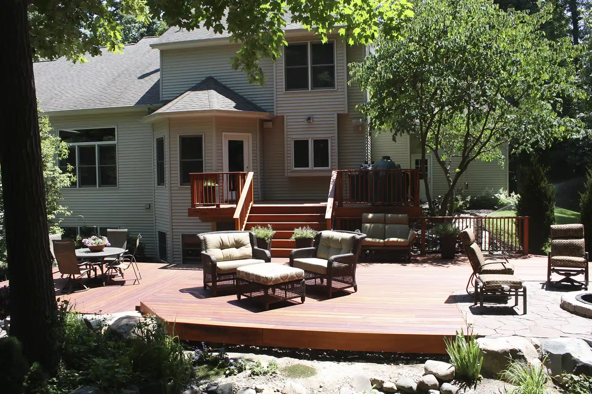 What Are the Most Popular Composite Decking Colors in 2026?