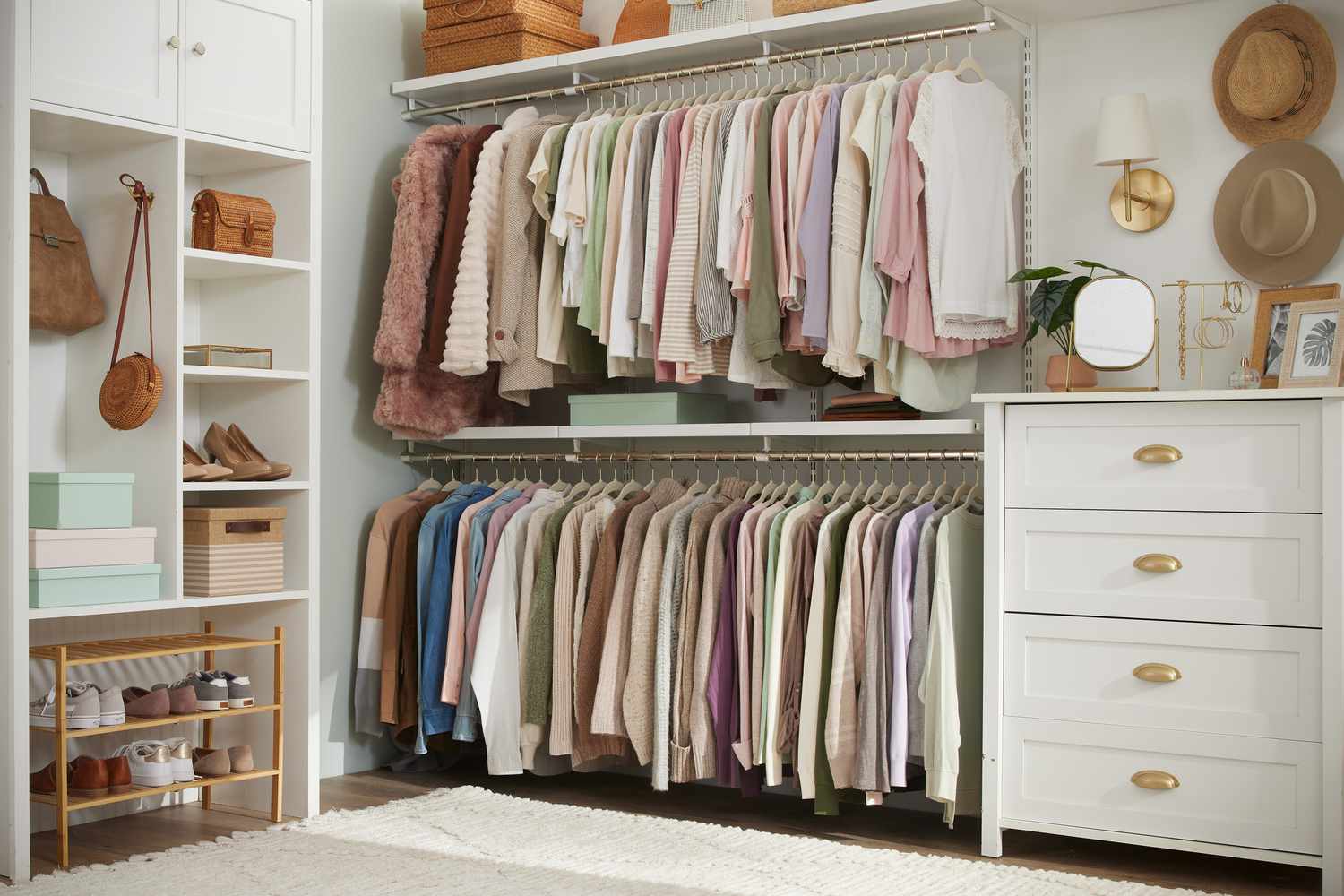 10 Ideas for Designing the Closet of Your Dreams